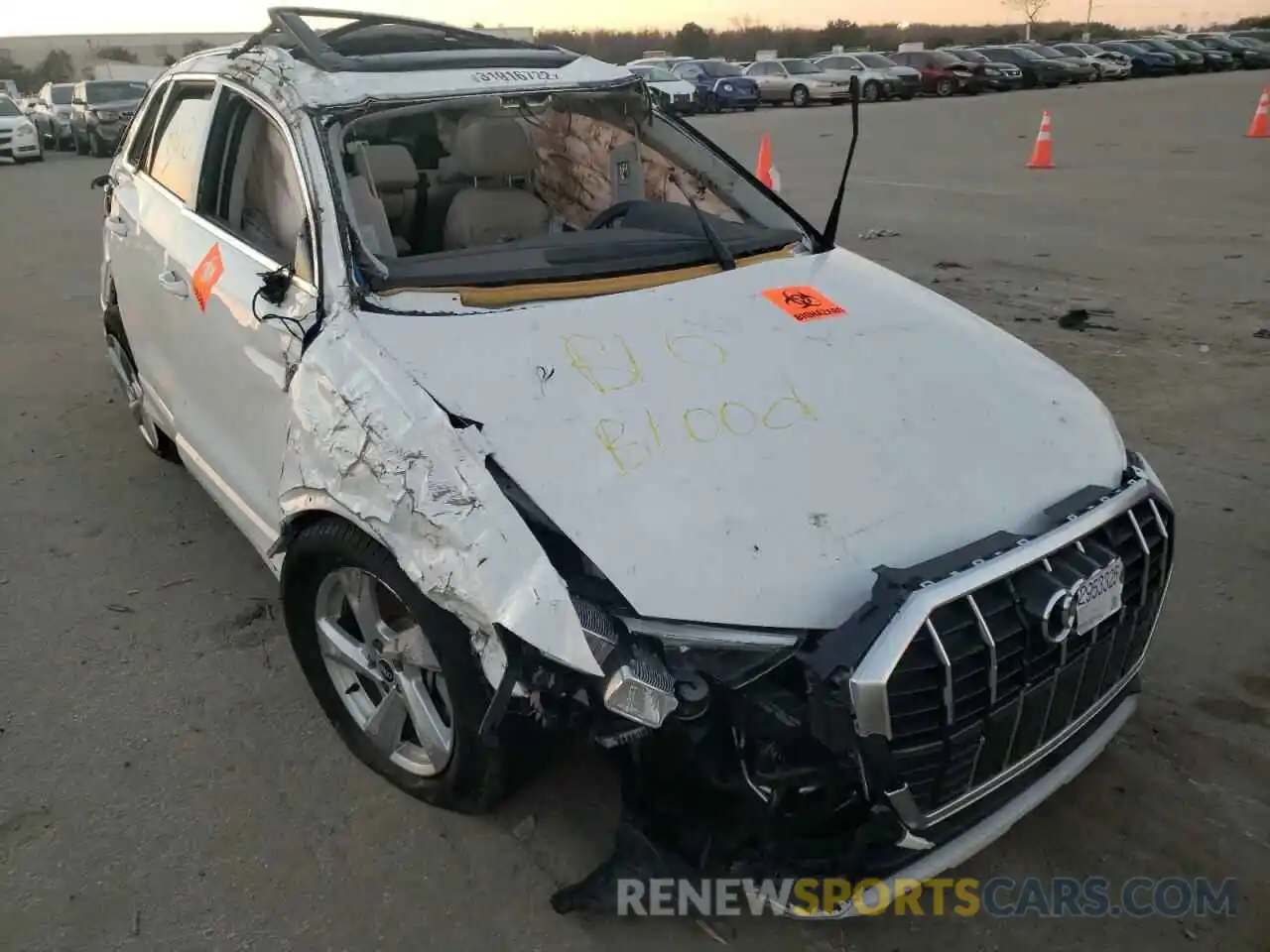 1 Photograph of a damaged car WA1AUCF32M1063350 AUDI Q3 2021