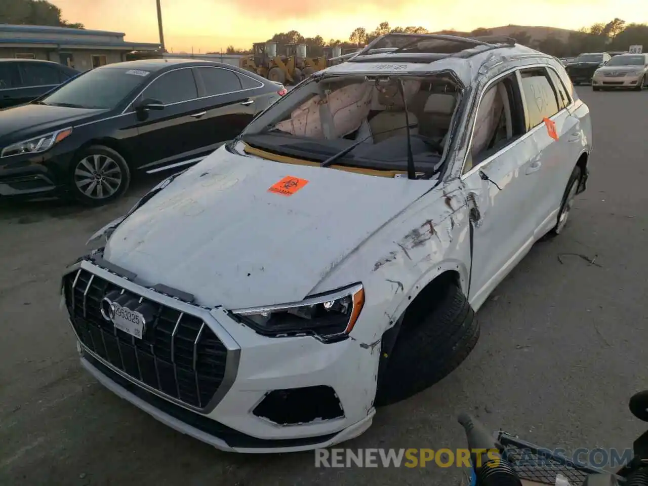 2 Photograph of a damaged car WA1AUCF32M1063350 AUDI Q3 2021