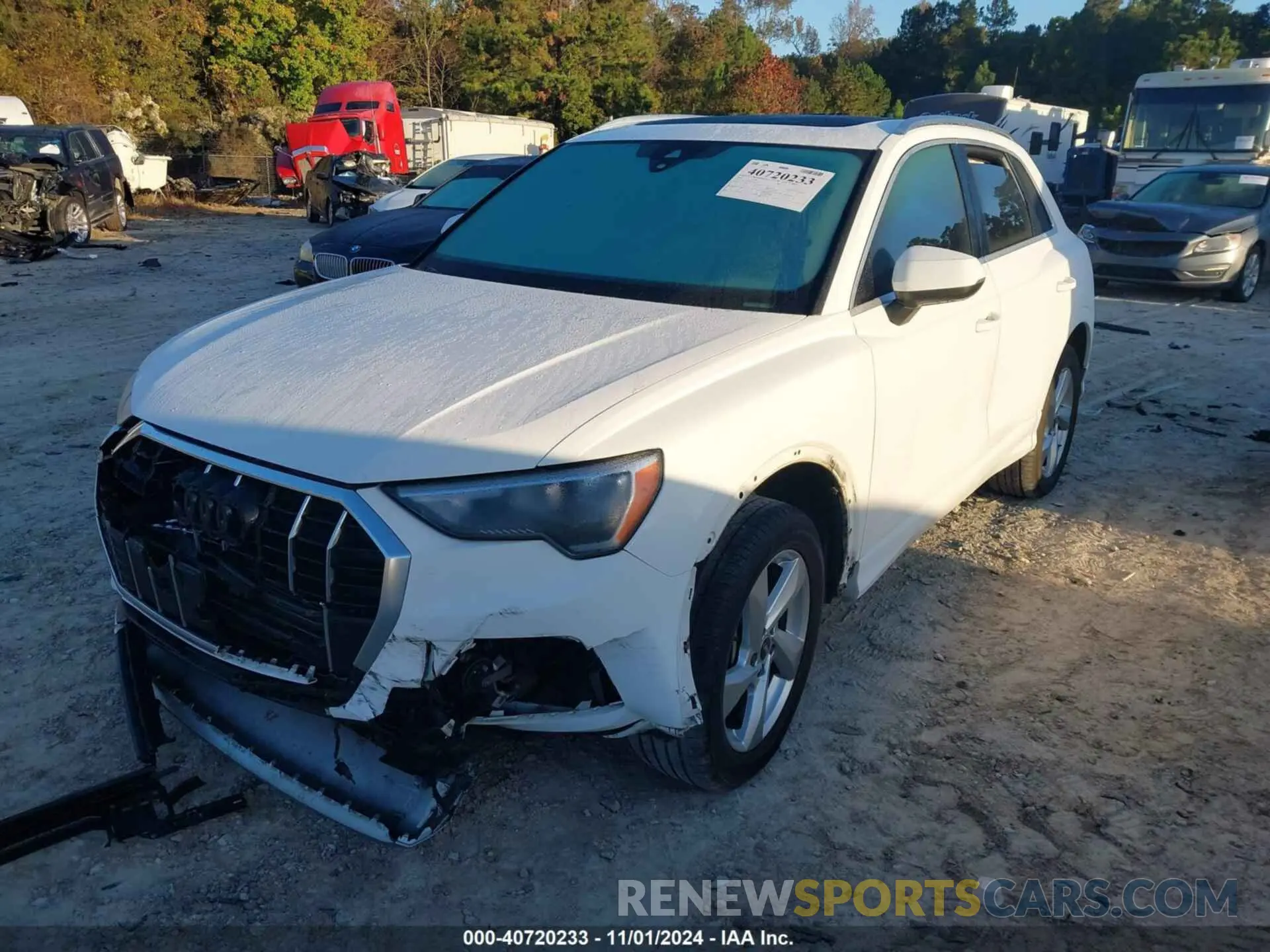 2 Photograph of a damaged car WA1AUCF32M1064255 AUDI Q3 2021