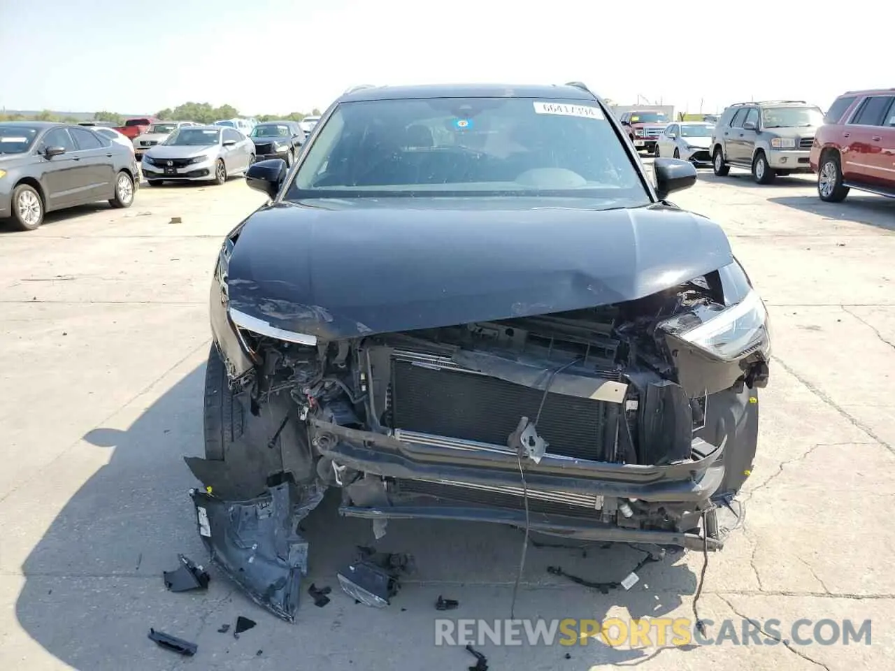 5 Photograph of a damaged car WA1AUCF32M1086031 AUDI Q3 2021