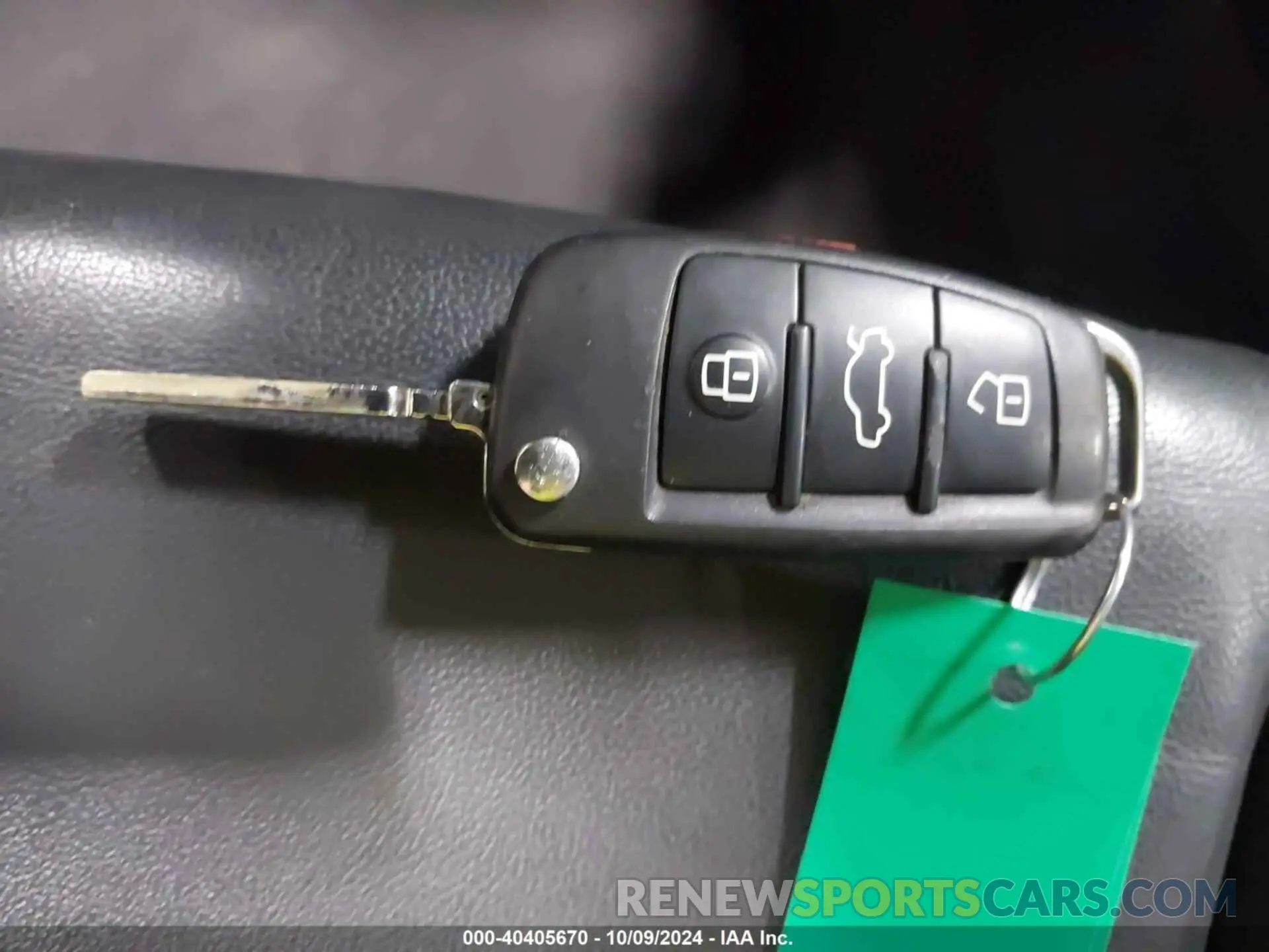 11 Photograph of a damaged car WA1AUCF32M1095165 AUDI Q3 2021
