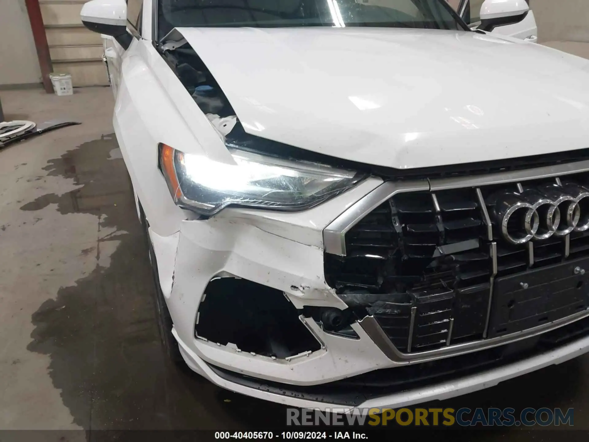 6 Photograph of a damaged car WA1AUCF32M1095165 AUDI Q3 2021