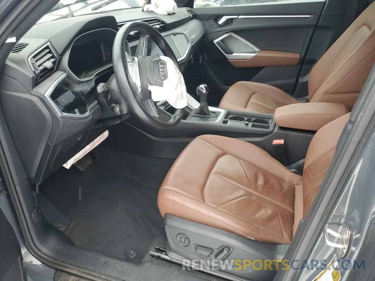 7 Photograph of a damaged car WA1AUCF32M1130433 AUDI Q3 2021