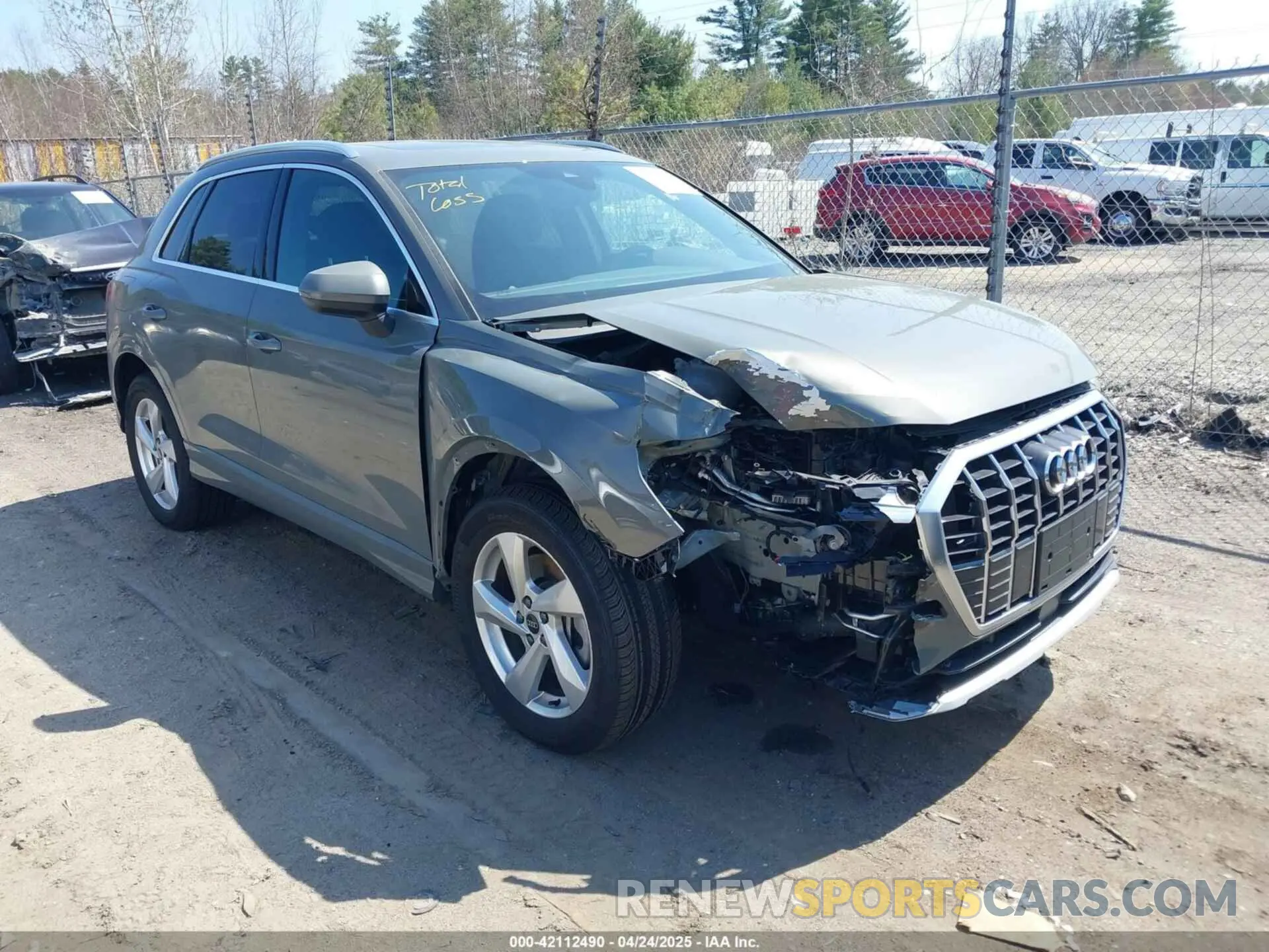 1 Photograph of a damaged car WA1AUCF32M1144588 AUDI Q3 2021