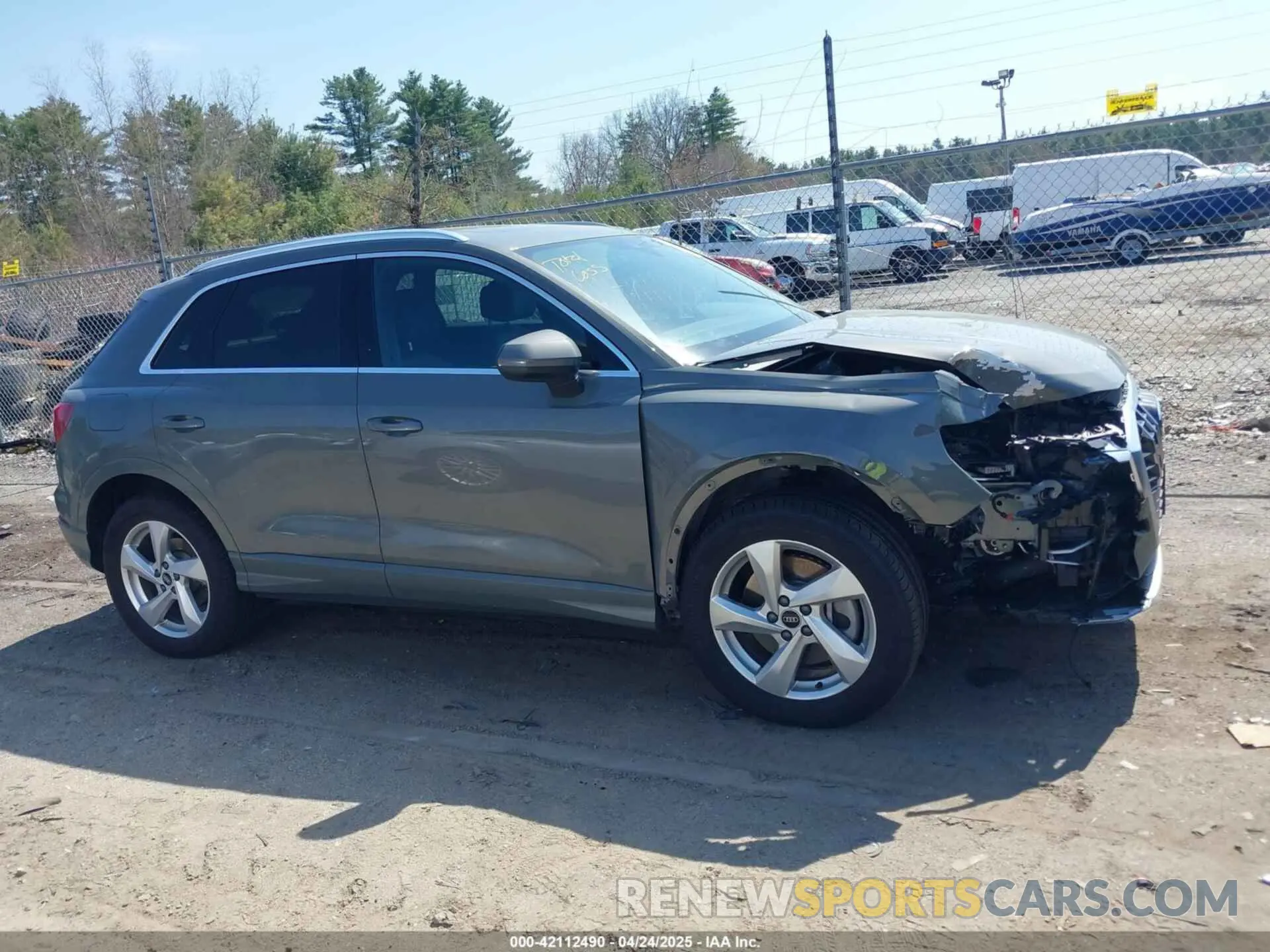 13 Photograph of a damaged car WA1AUCF32M1144588 AUDI Q3 2021