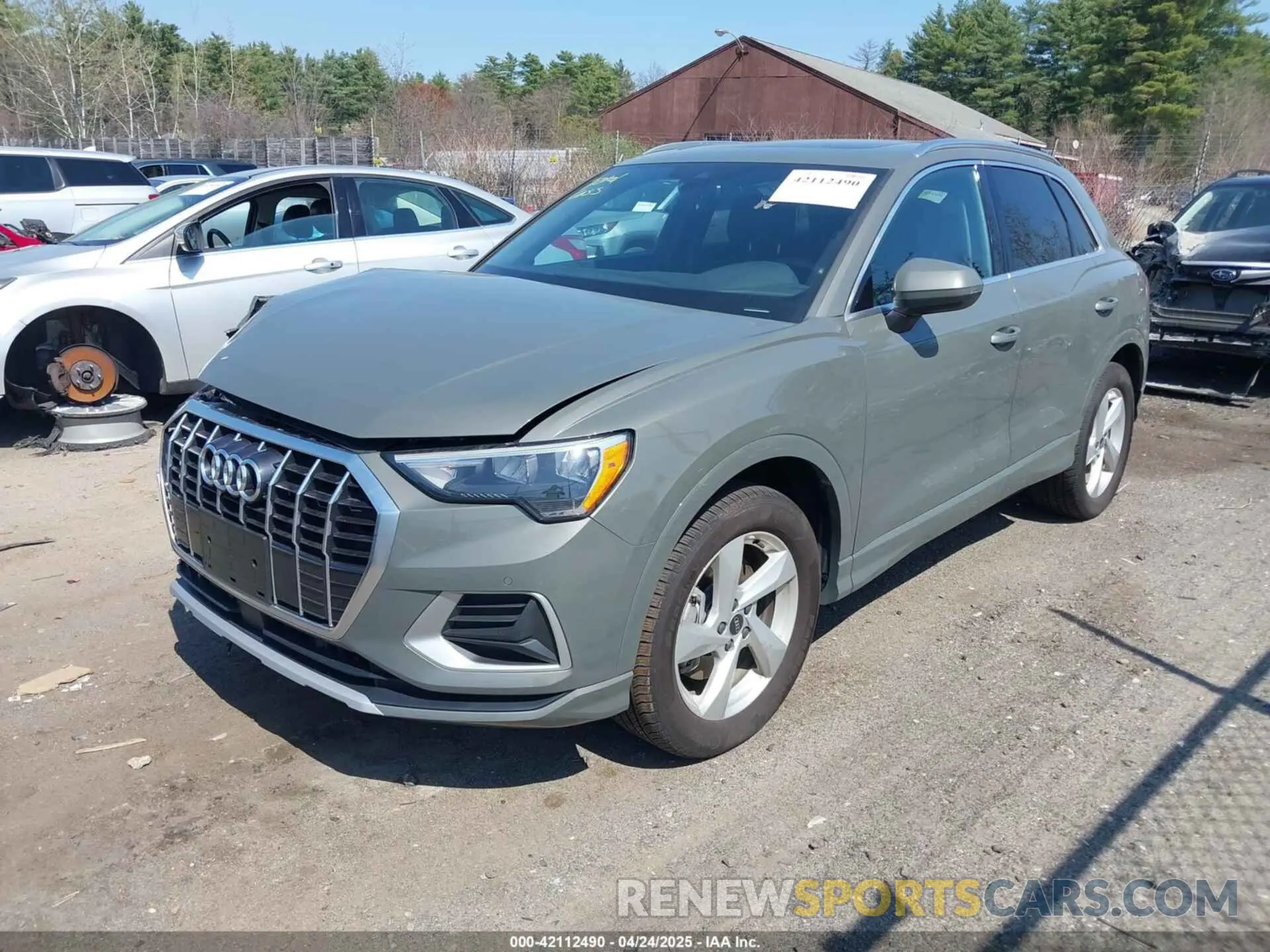 2 Photograph of a damaged car WA1AUCF32M1144588 AUDI Q3 2021