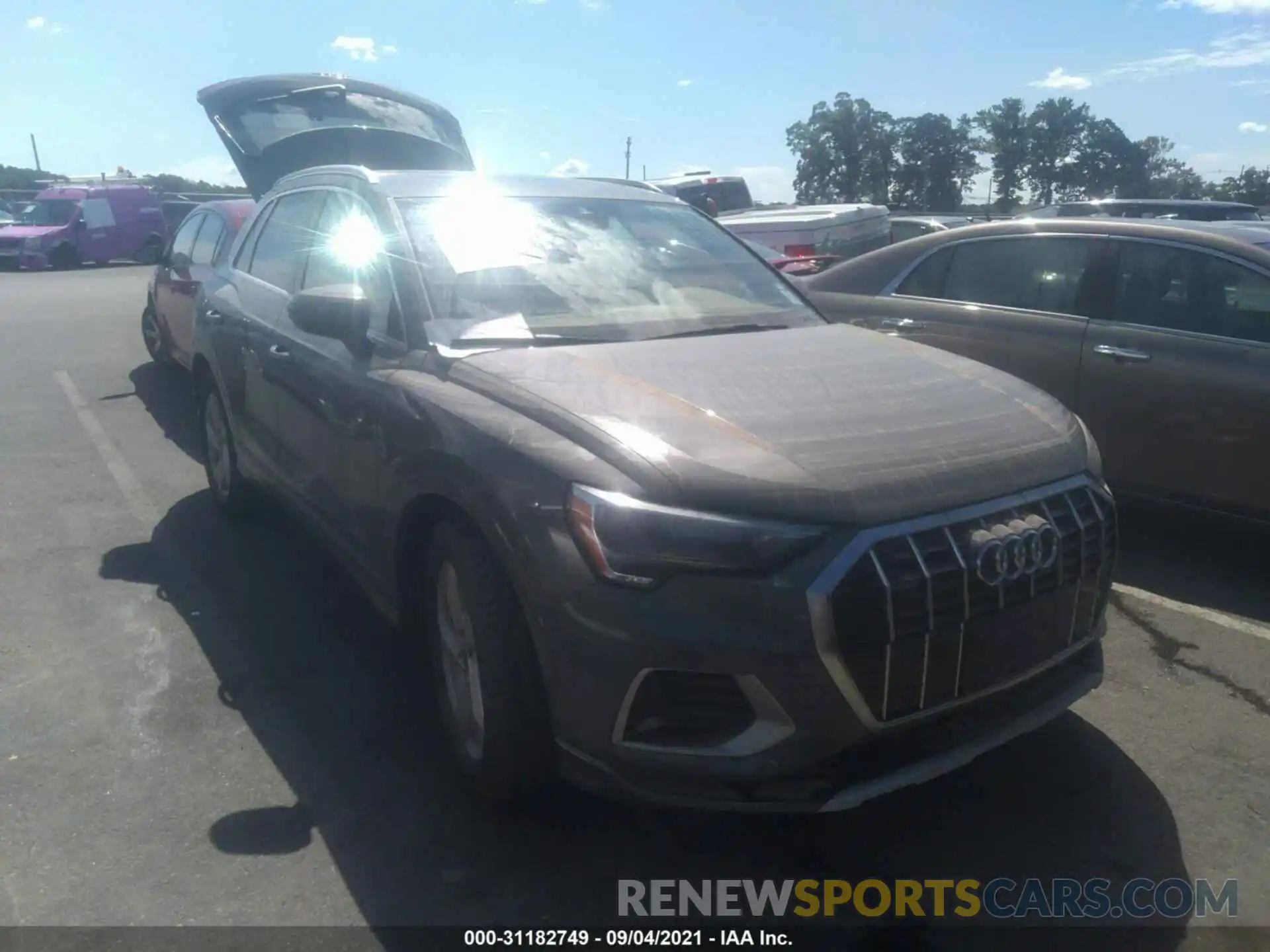 1 Photograph of a damaged car WA1AUCF33M1132157 AUDI Q3 2021