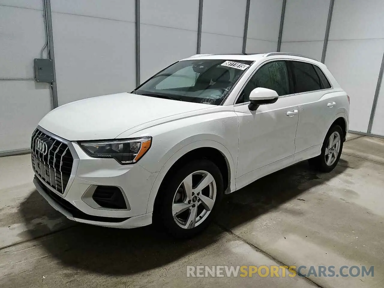 1 Photograph of a damaged car WA1AUCF34M1090677 AUDI Q3 2021