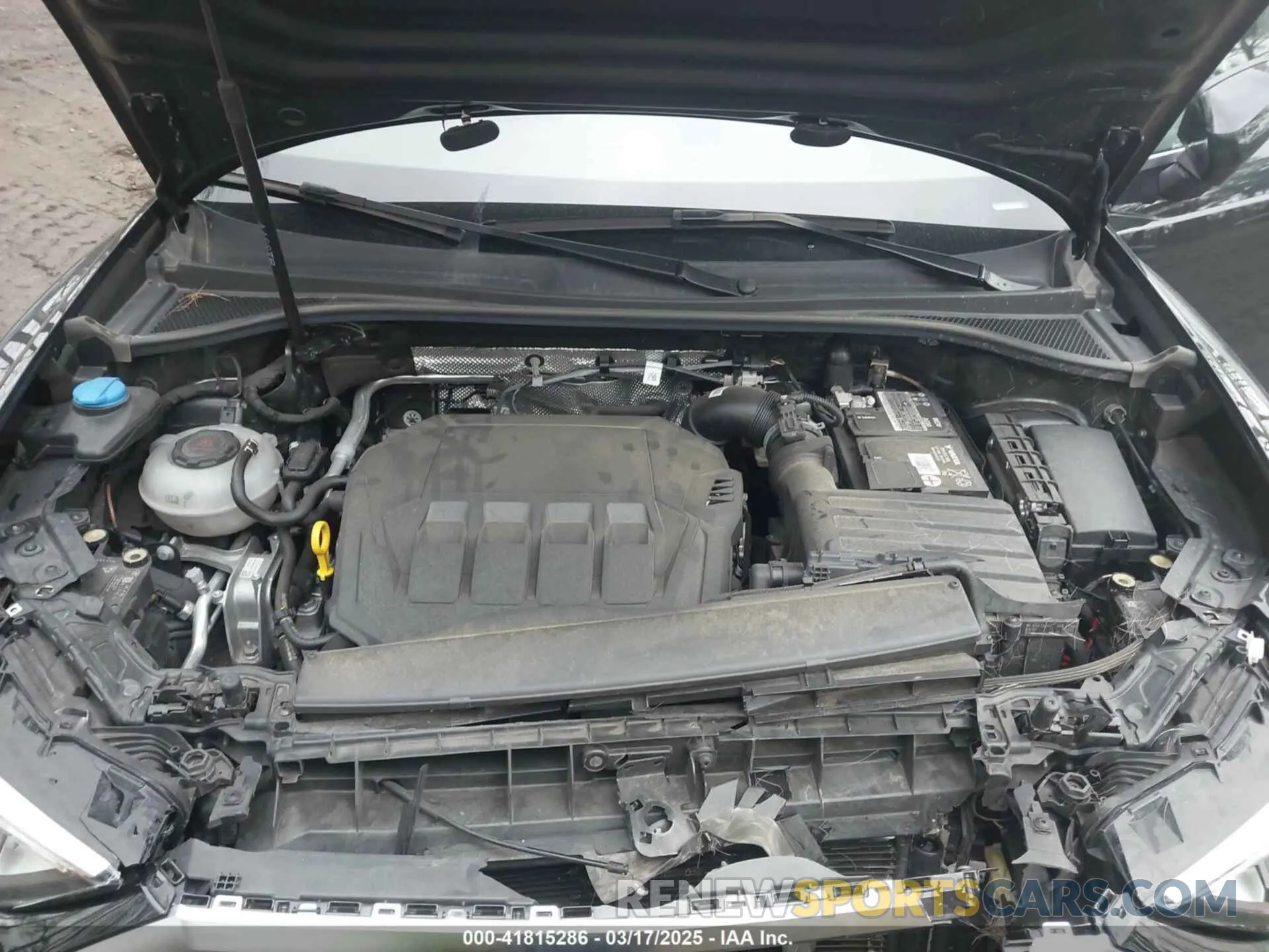 10 Photograph of a damaged car WA1AUCF34M1148531 AUDI Q3 2021
