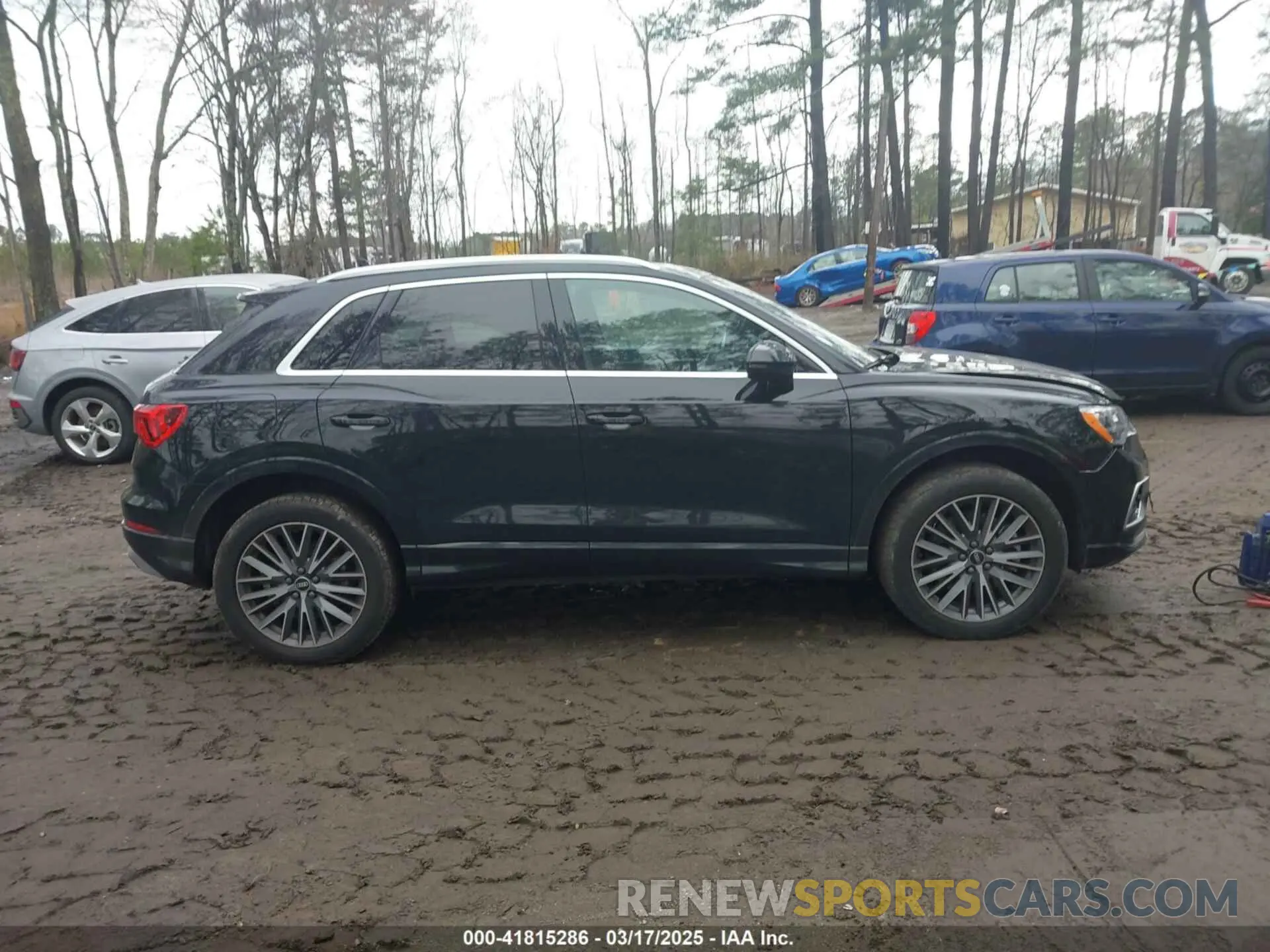 13 Photograph of a damaged car WA1AUCF34M1148531 AUDI Q3 2021