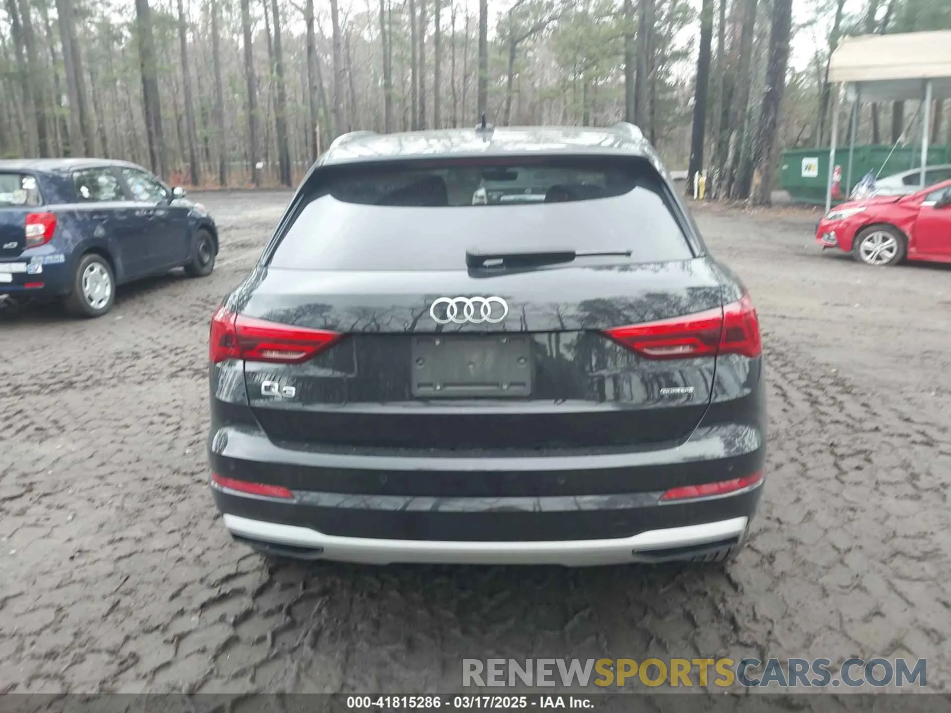 16 Photograph of a damaged car WA1AUCF34M1148531 AUDI Q3 2021