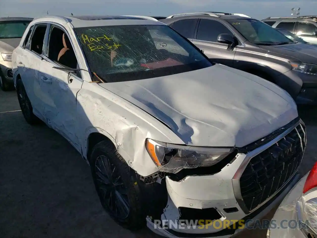 1 Photograph of a damaged car WA1AUCF34M1149002 AUDI Q3 2021