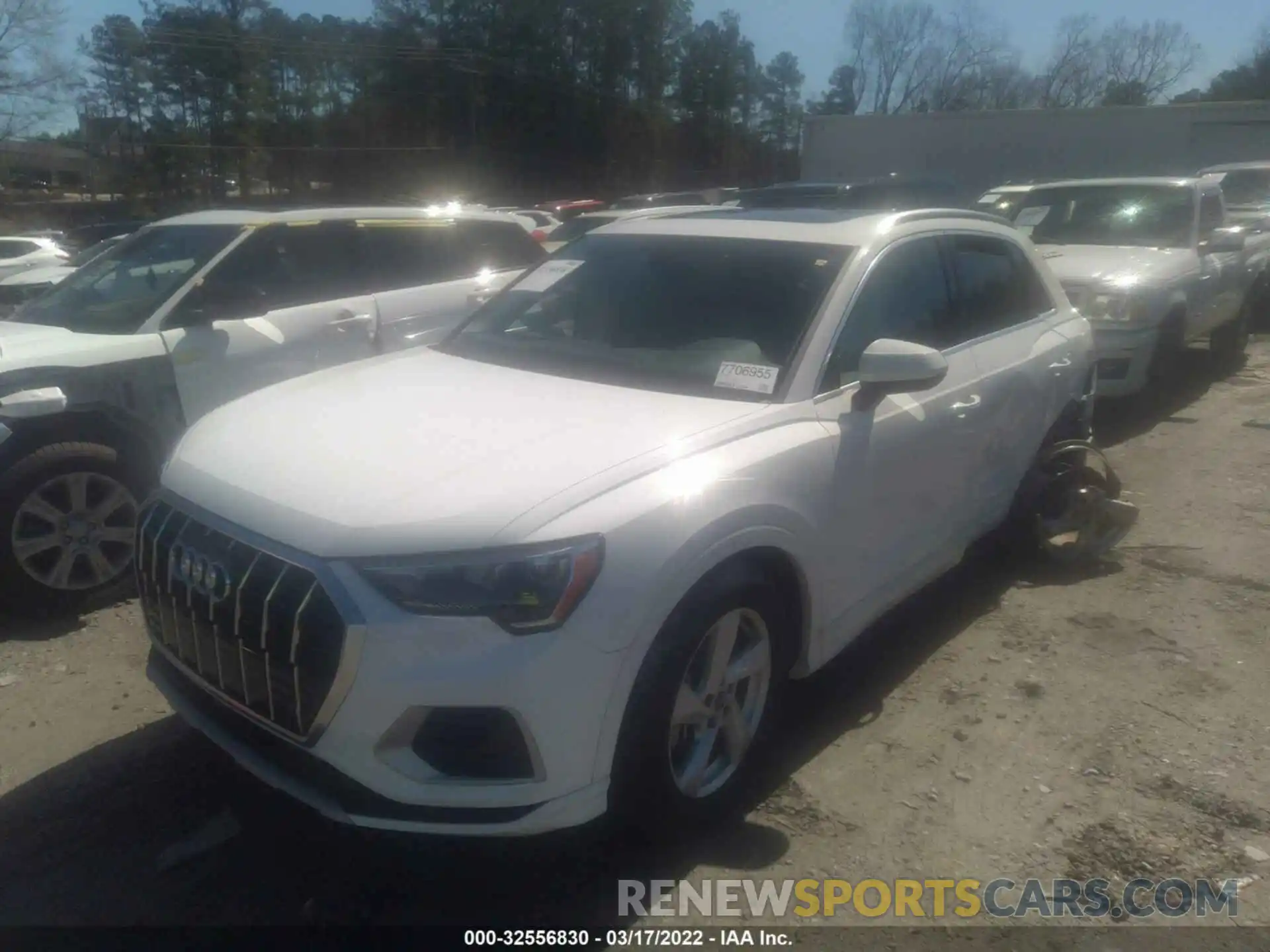 2 Photograph of a damaged car WA1AUCF35M1063178 AUDI Q3 2021