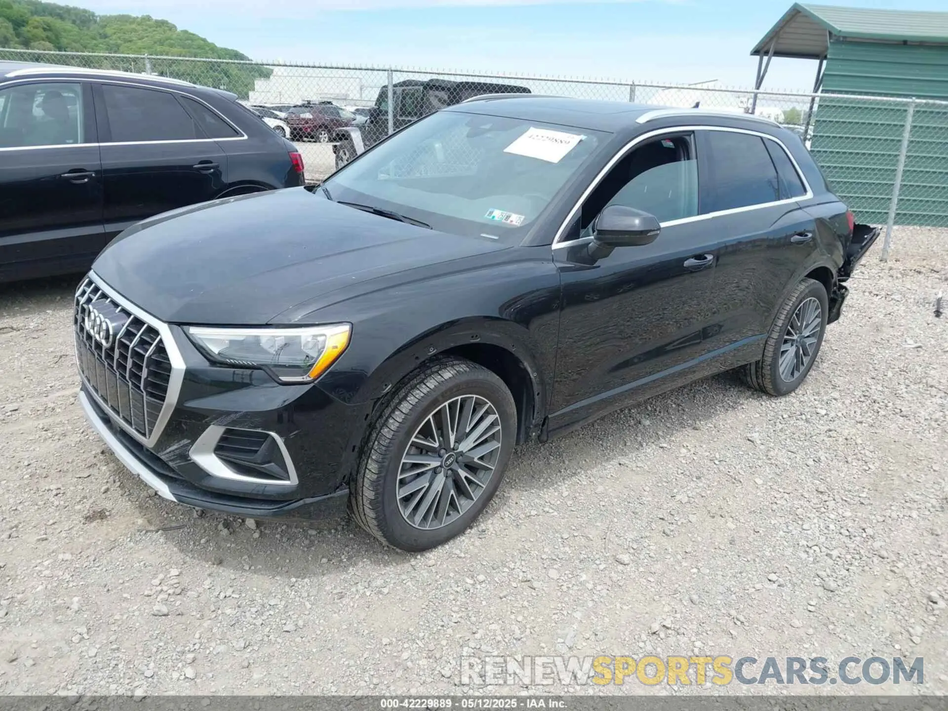 2 Photograph of a damaged car WA1AUCF35M1071216 AUDI Q3 2021