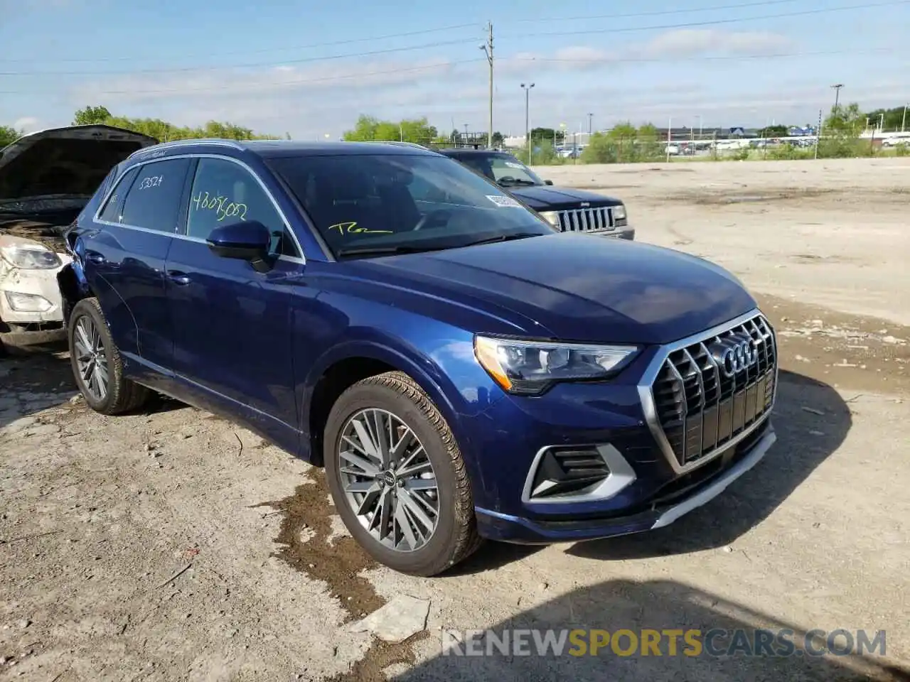 1 Photograph of a damaged car WA1AUCF35M1105624 AUDI Q3 2021