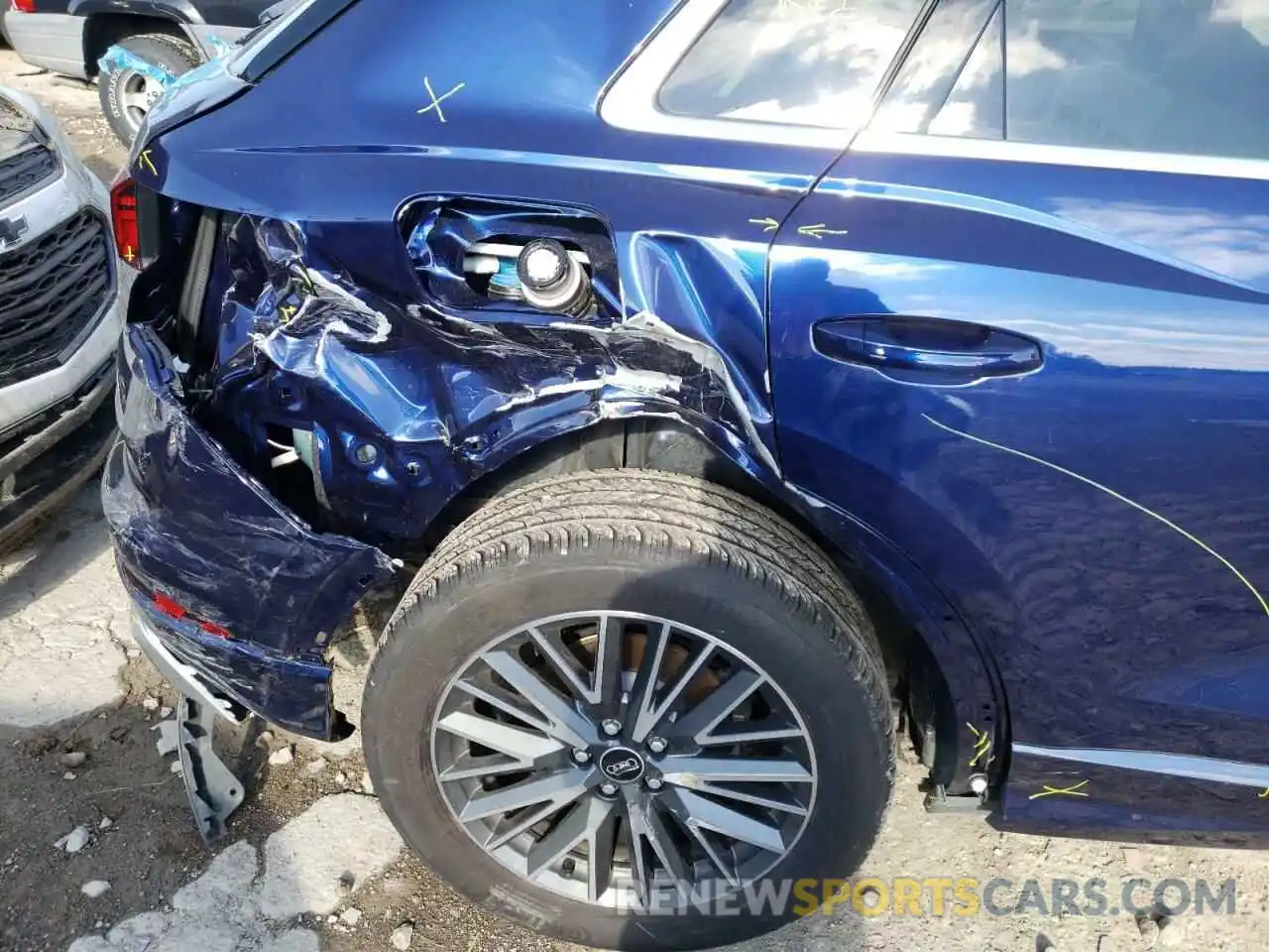 9 Photograph of a damaged car WA1AUCF35M1105624 AUDI Q3 2021