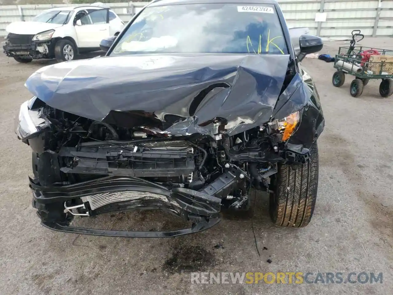 9 Photograph of a damaged car WA1AUCF35M1132788 AUDI Q3 2021