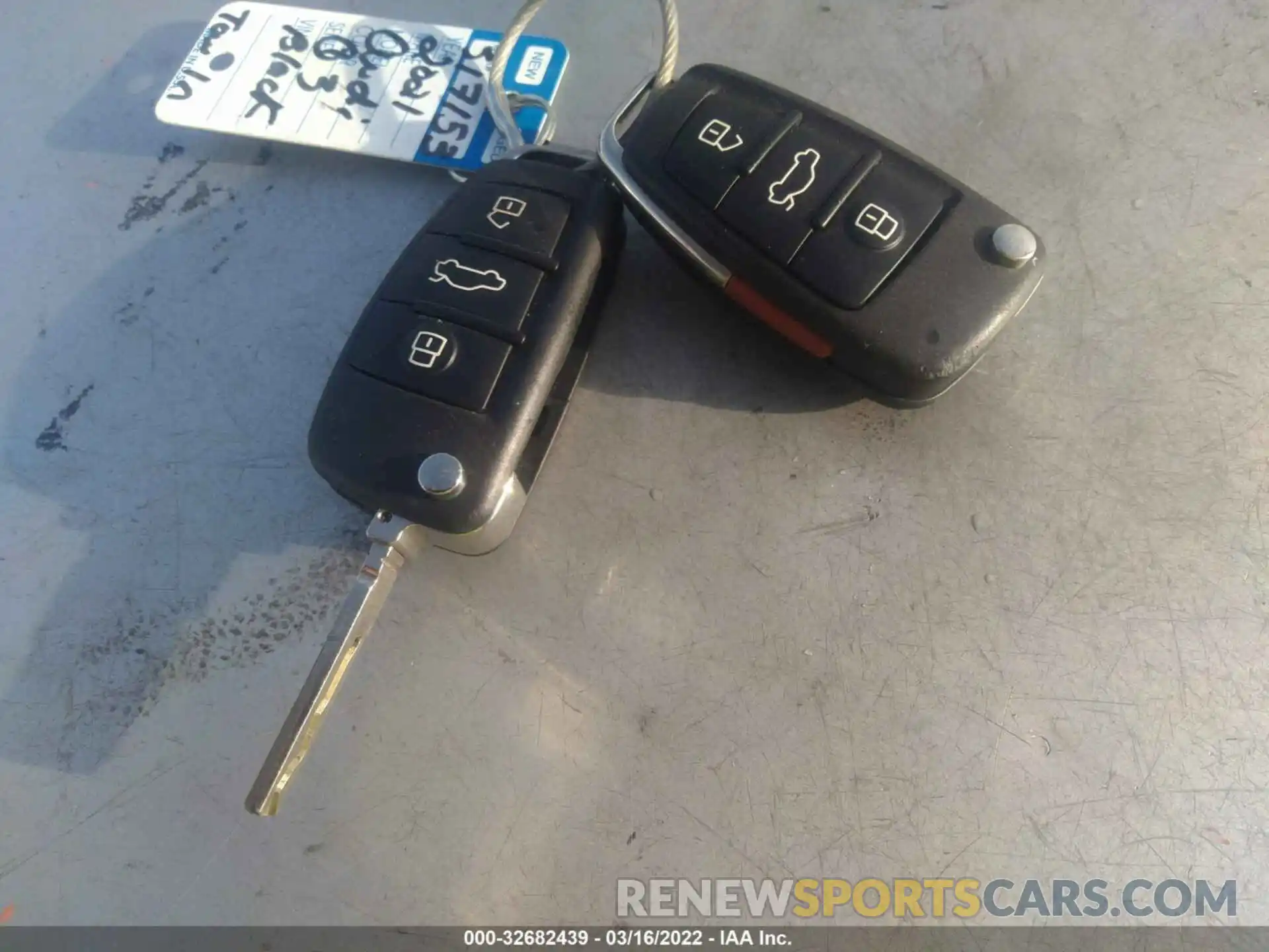 11 Photograph of a damaged car WA1AUCF36M1062251 AUDI Q3 2021