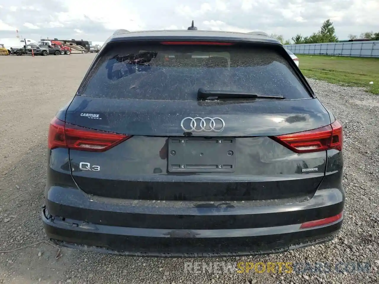 6 Photograph of a damaged car WA1AUCF36M1066249 AUDI Q3 2021