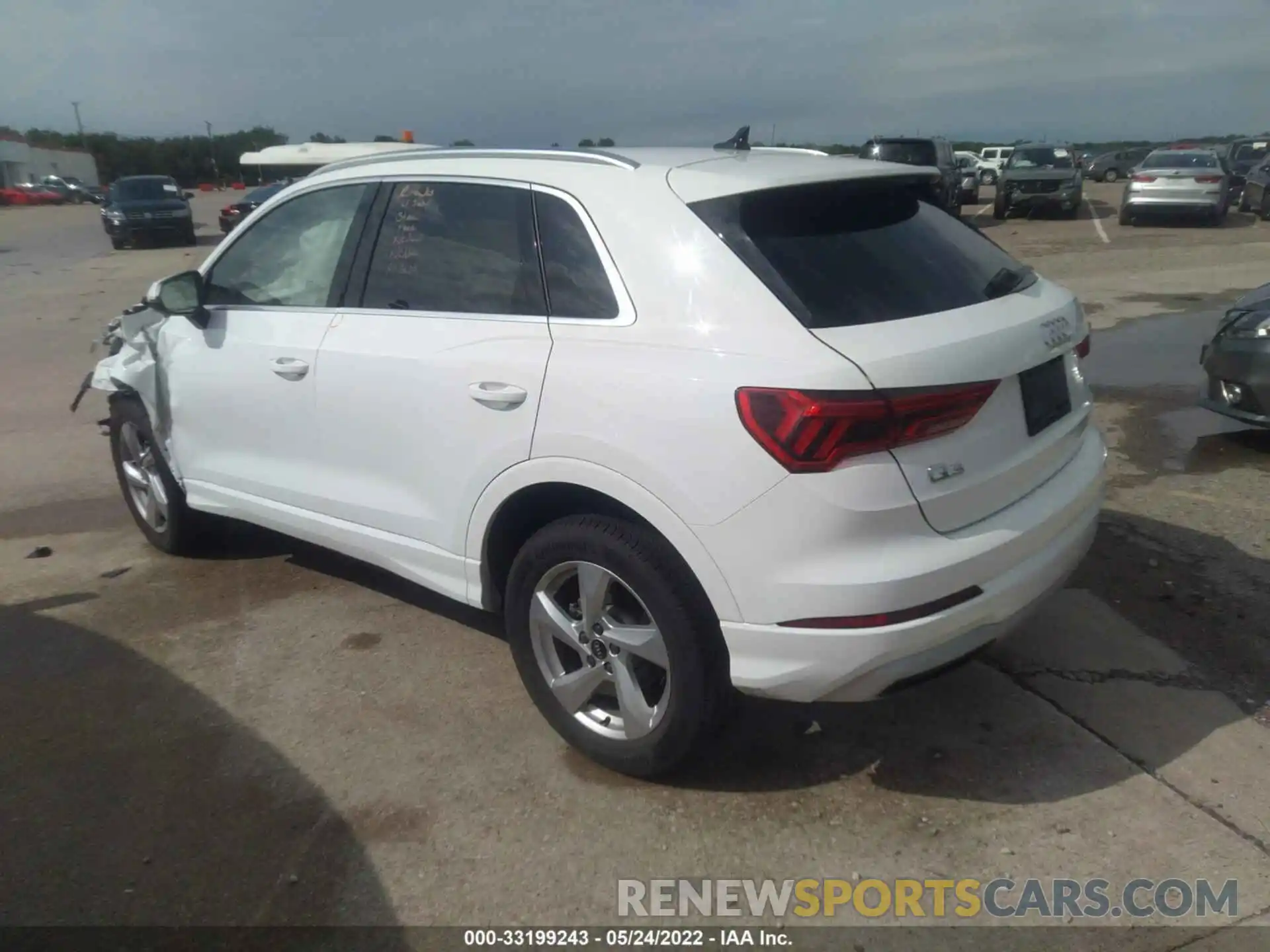 3 Photograph of a damaged car WA1AUCF36M1089885 AUDI Q3 2021