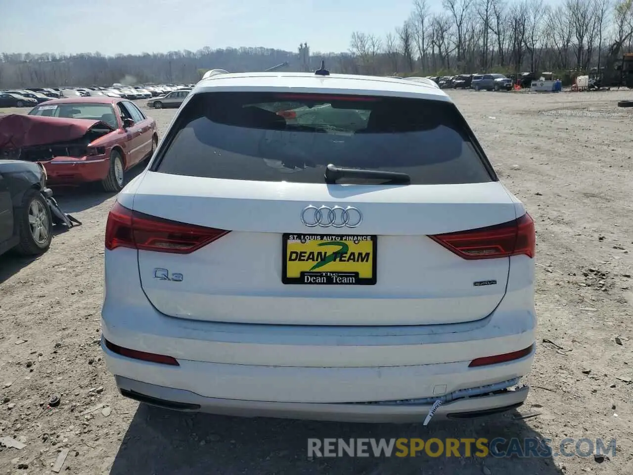 6 Photograph of a damaged car WA1AUCF36M1097372 AUDI Q3 2021