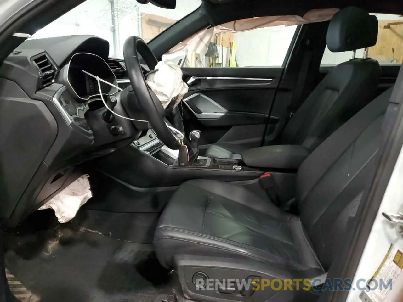 7 Photograph of a damaged car WA1AUCF36M1154248 AUDI Q3 2021