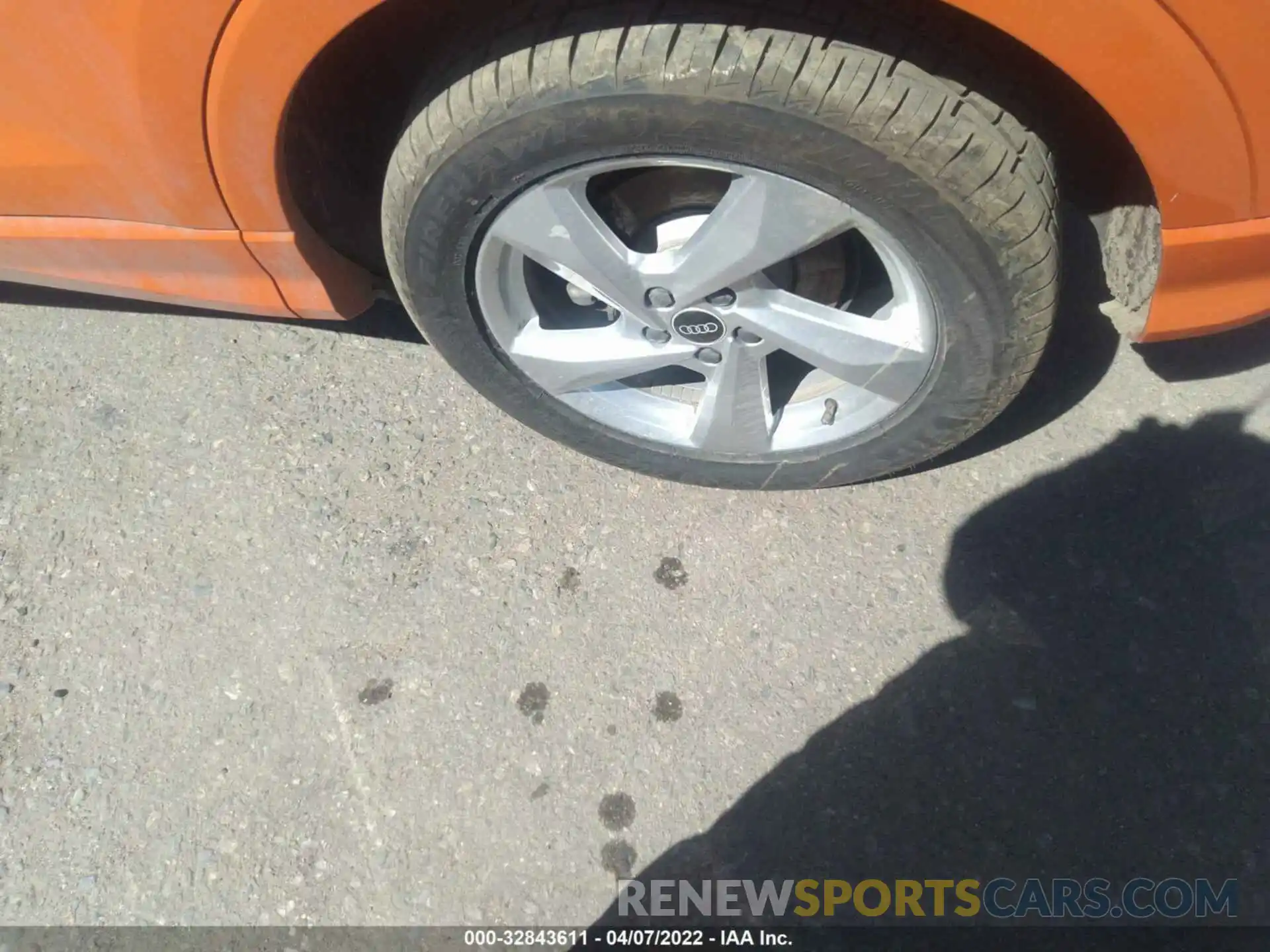 13 Photograph of a damaged car WA1AUCF37M1135014 AUDI Q3 2021