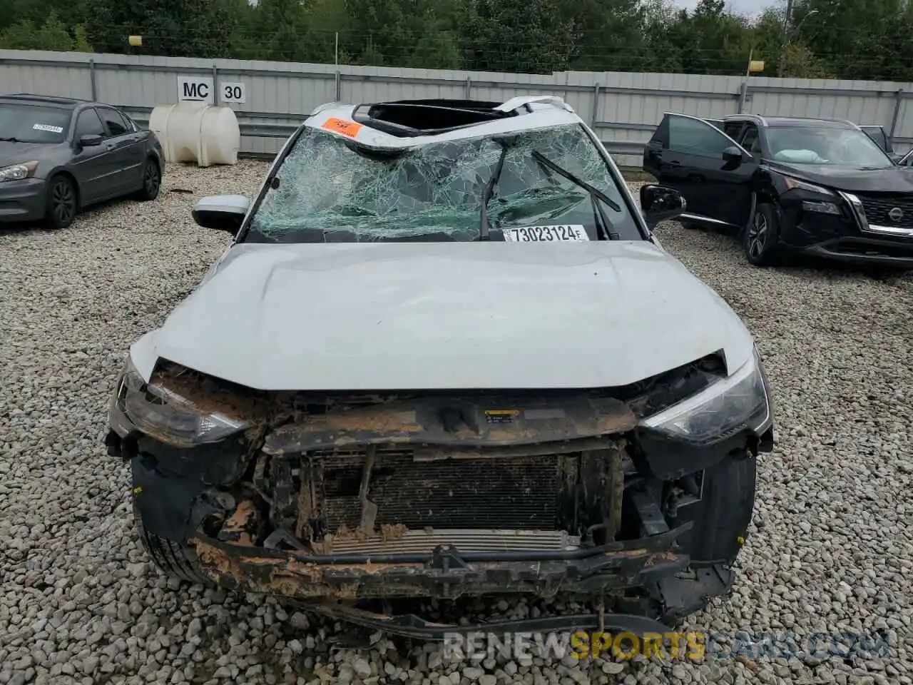 5 Photograph of a damaged car WA1AUCF38M1134597 AUDI Q3 2021