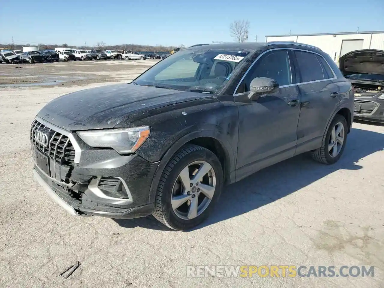 1 Photograph of a damaged car WA1AUCF39M1059473 AUDI Q3 2021