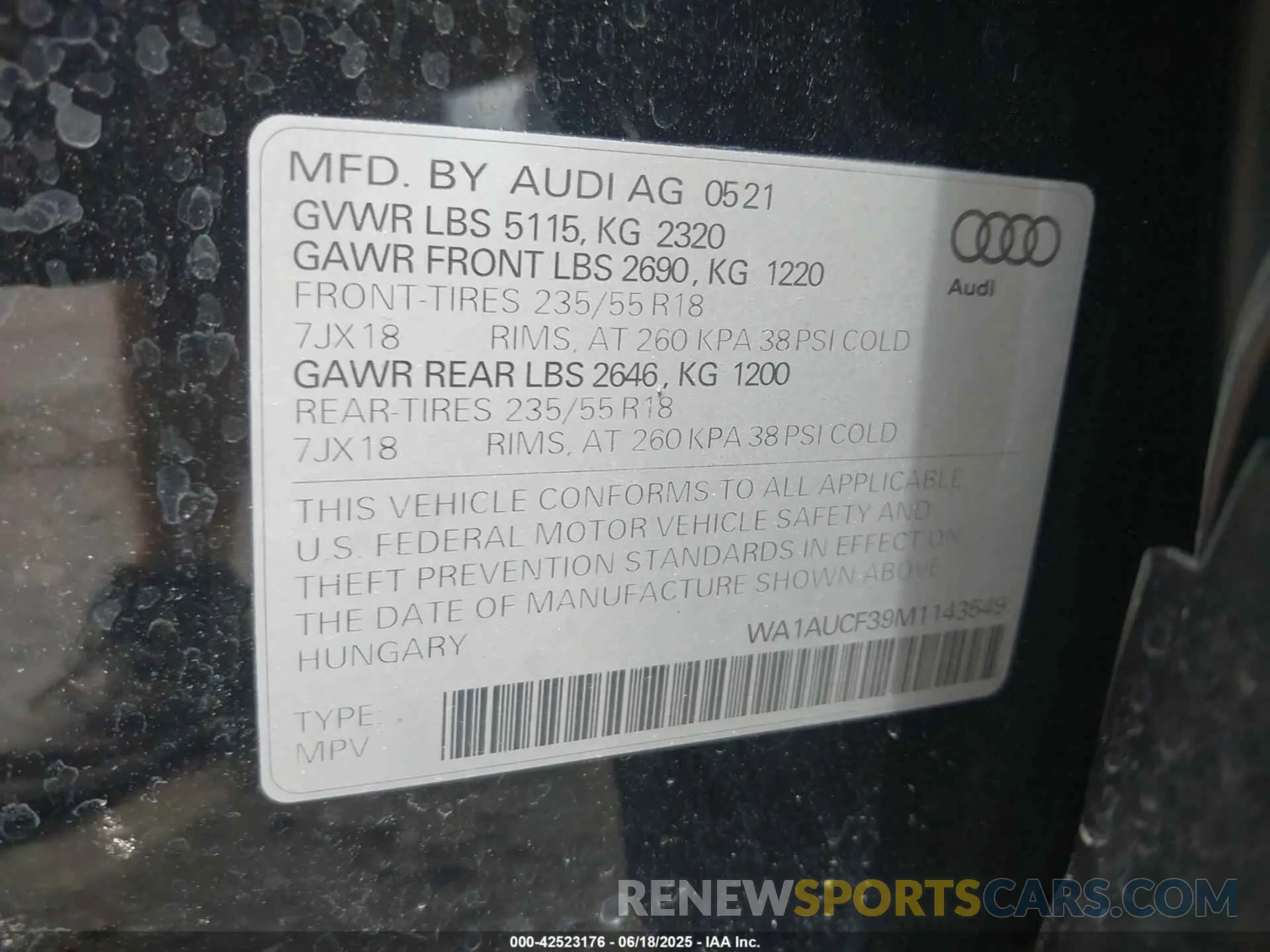 9 Photograph of a damaged car WA1AUCF39M1143549 AUDI Q3 2021