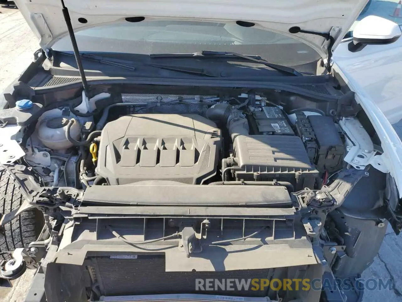 12 Photograph of a damaged car WA1AUCF3XM1092773 AUDI Q3 2021