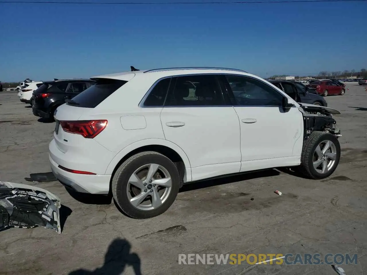 3 Photograph of a damaged car WA1AUCF3XM1092773 AUDI Q3 2021