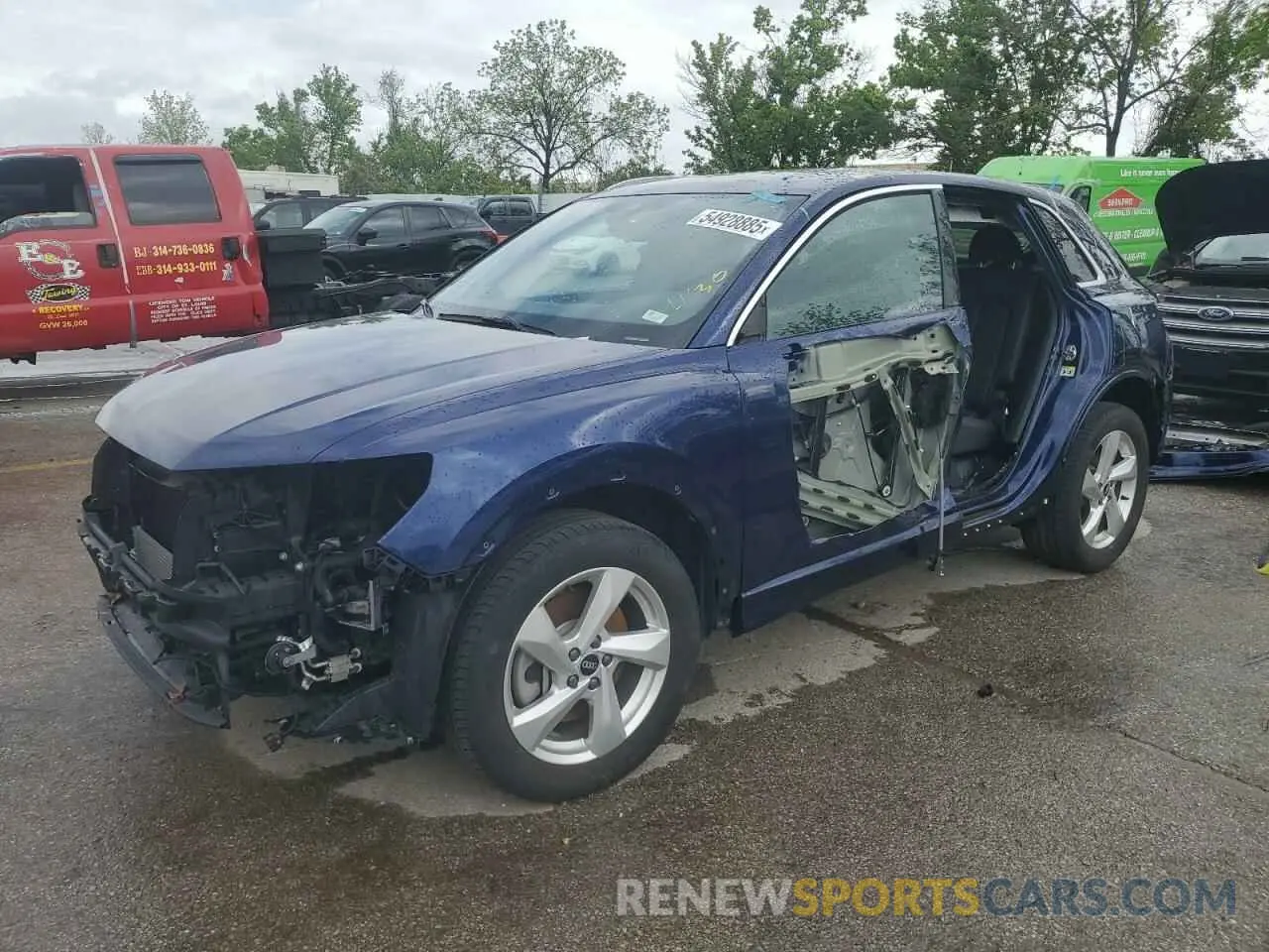 1 Photograph of a damaged car WA1AUCF3XM1120717 AUDI Q3 2021