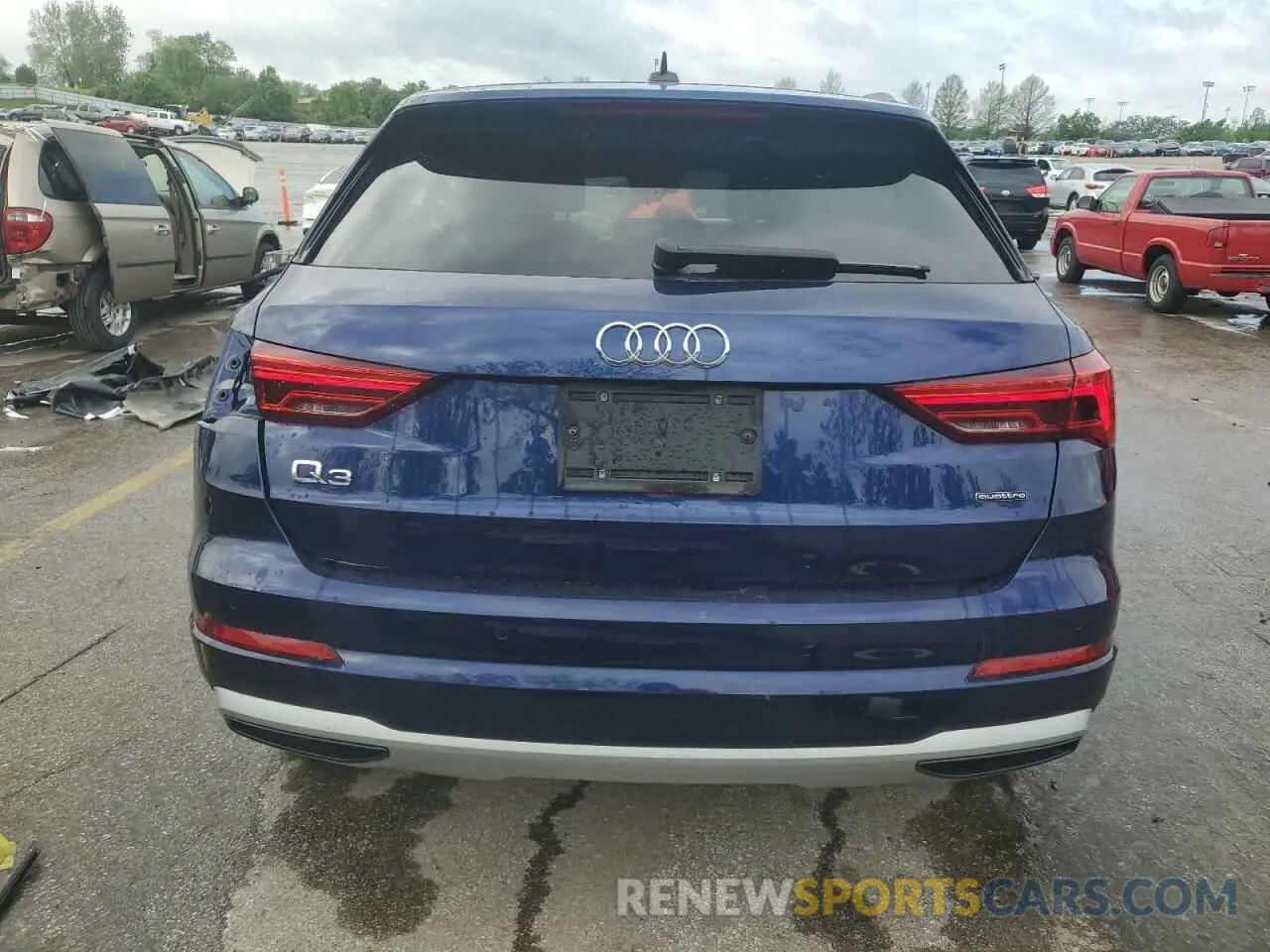6 Photograph of a damaged car WA1AUCF3XM1120717 AUDI Q3 2021