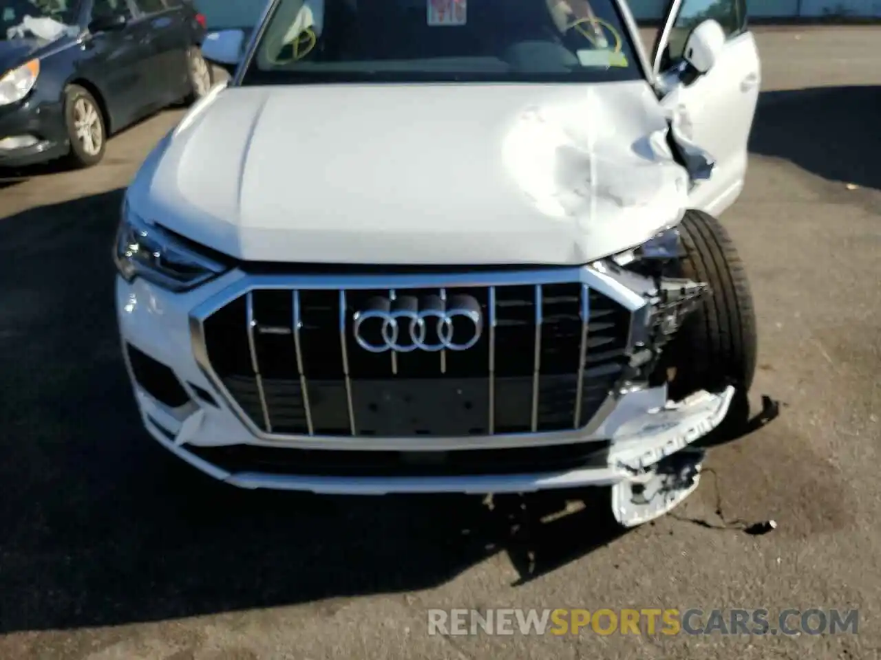 7 Photograph of a damaged car WA1BUCF30M1118964 AUDI Q3 2021