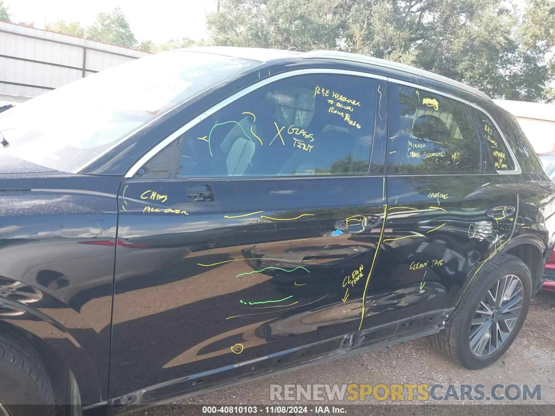 6 Photograph of a damaged car WA1BUCF35M1086383 AUDI Q3 2021
