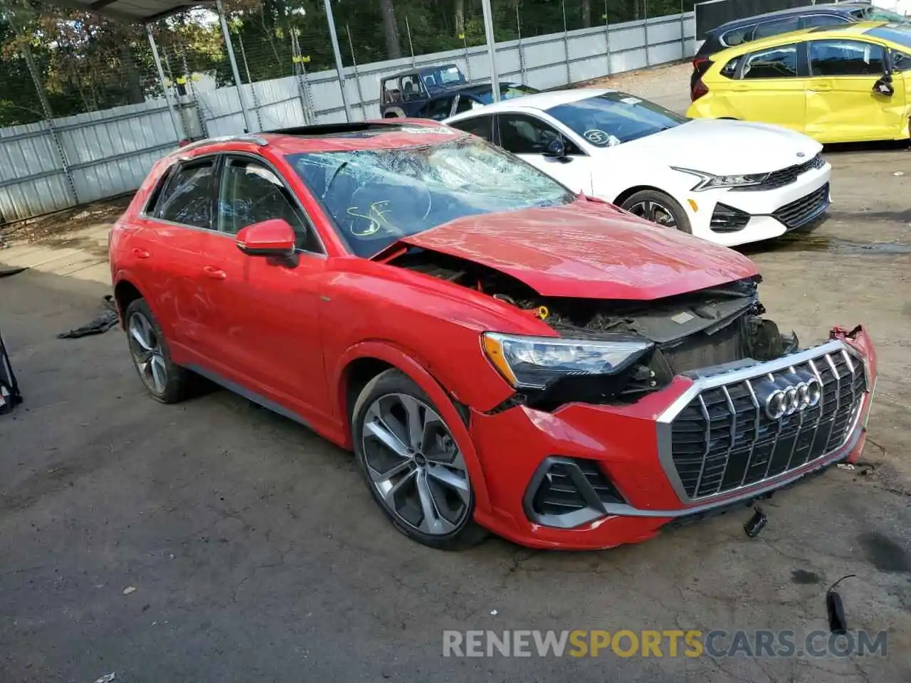 1 Photograph of a damaged car WA1DECF30M1054981 AUDI Q3 2021