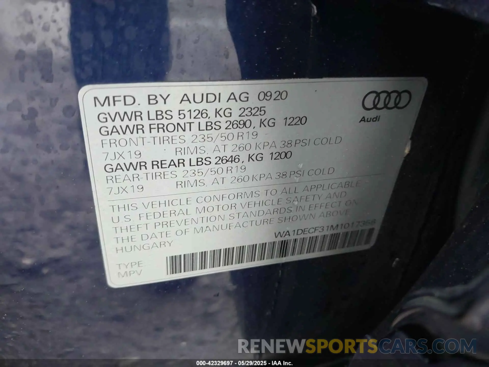 9 Photograph of a damaged car WA1DECF31M1017356 AUDI Q3 2021