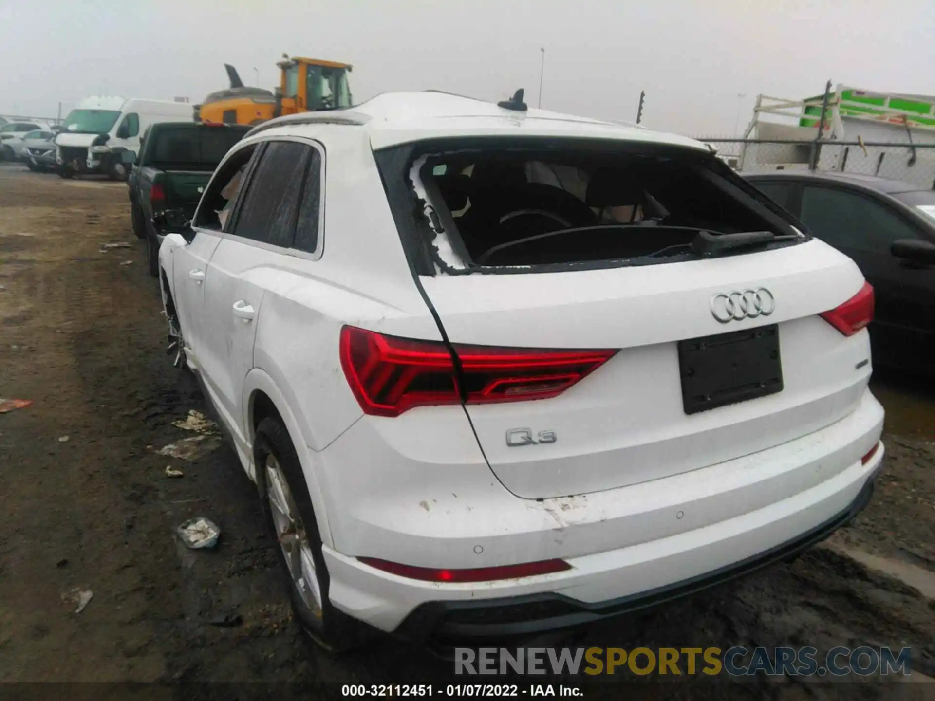 3 Photograph of a damaged car WA1DECF32M1037535 AUDI Q3 2021