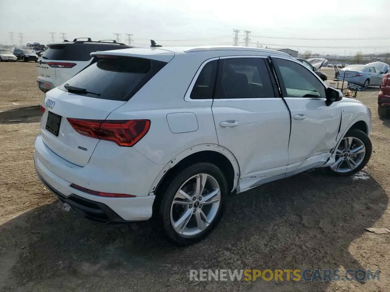 3 Photograph of a damaged car WA1DECF32M1040693 AUDI Q3 2021