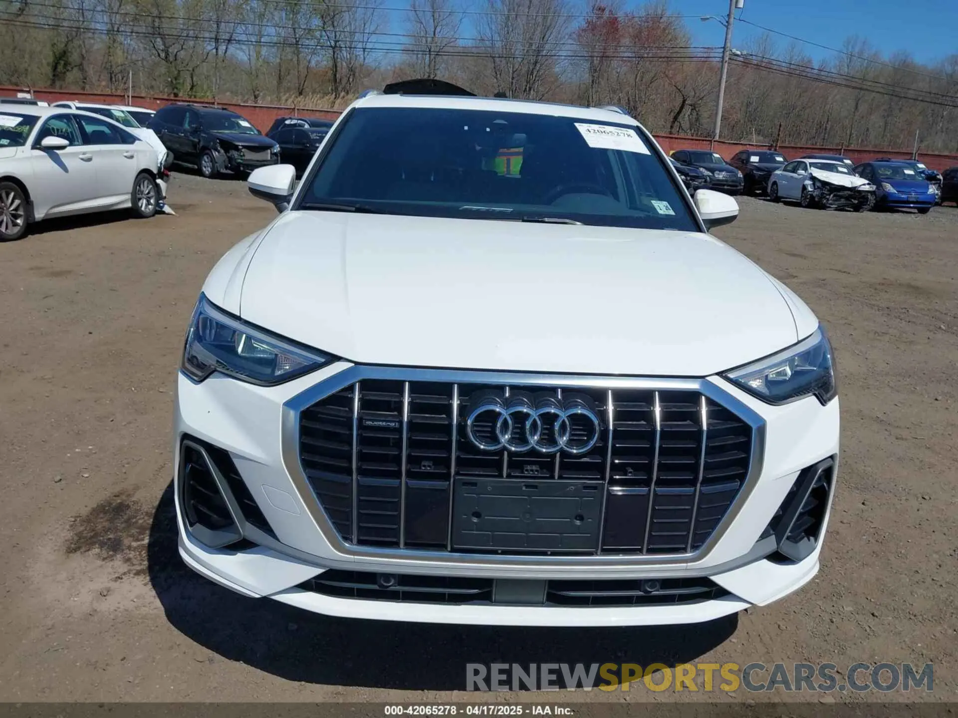 12 Photograph of a damaged car WA1DECF32M1054786 AUDI Q3 2021
