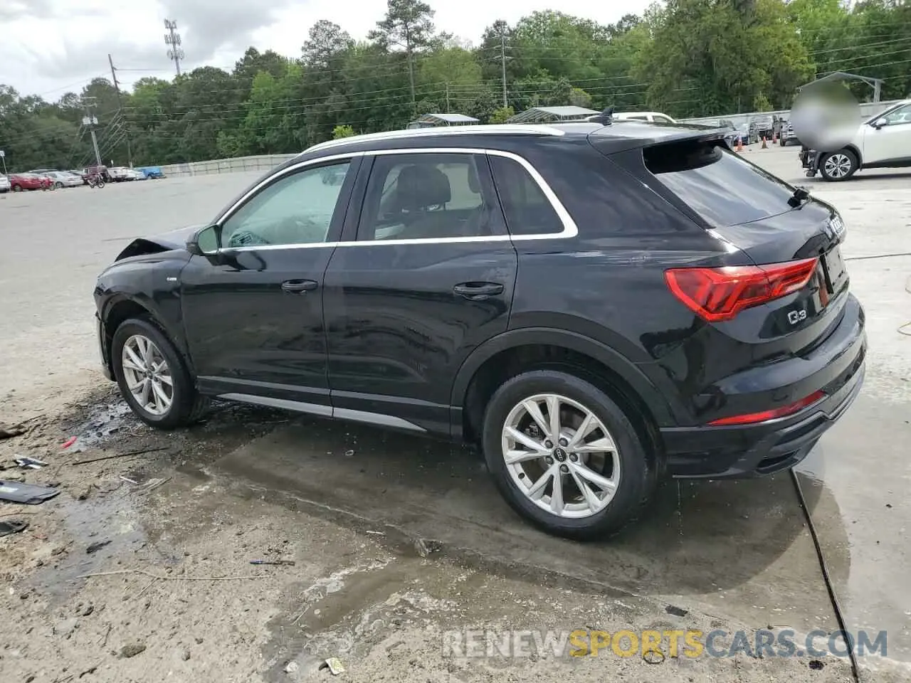 2 Photograph of a damaged car WA1DECF32M1129454 AUDI Q3 2021