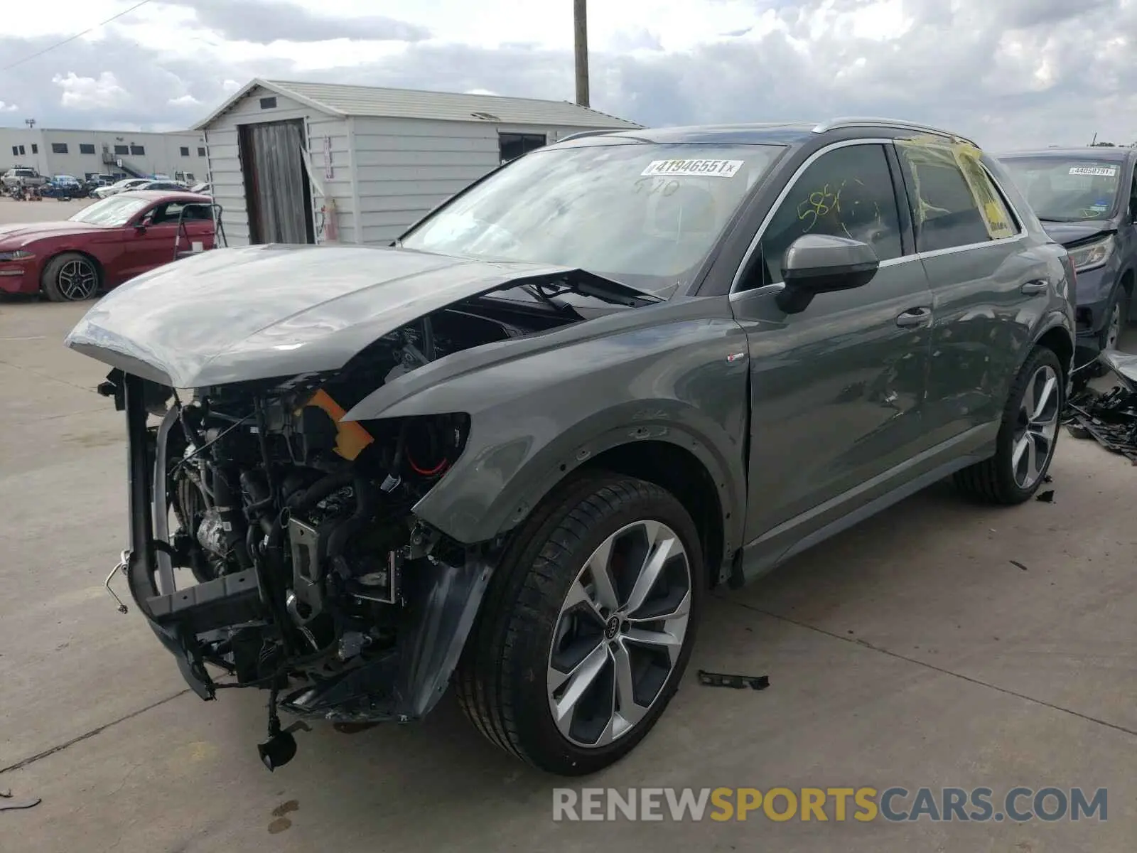 2 Photograph of a damaged car WA1DECF33M1038614 AUDI Q3 2021