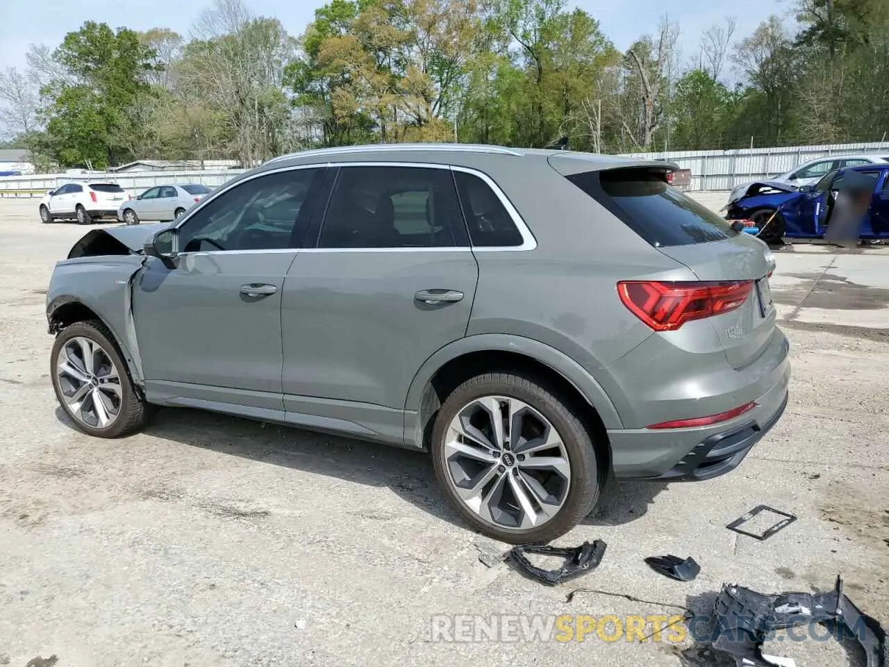 2 Photograph of a damaged car WA1DECF33M1082709 AUDI Q3 2021