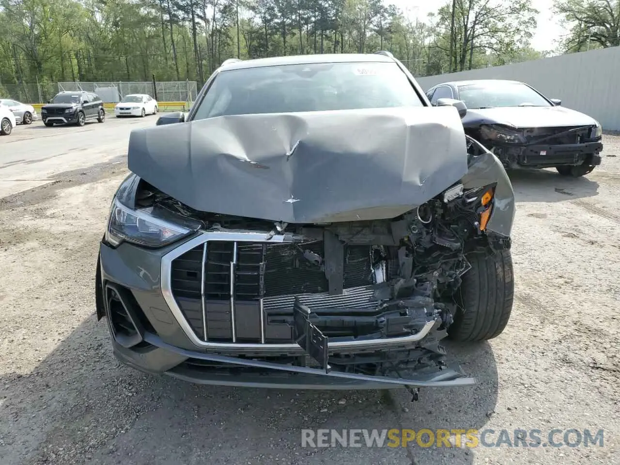 5 Photograph of a damaged car WA1DECF33M1082709 AUDI Q3 2021