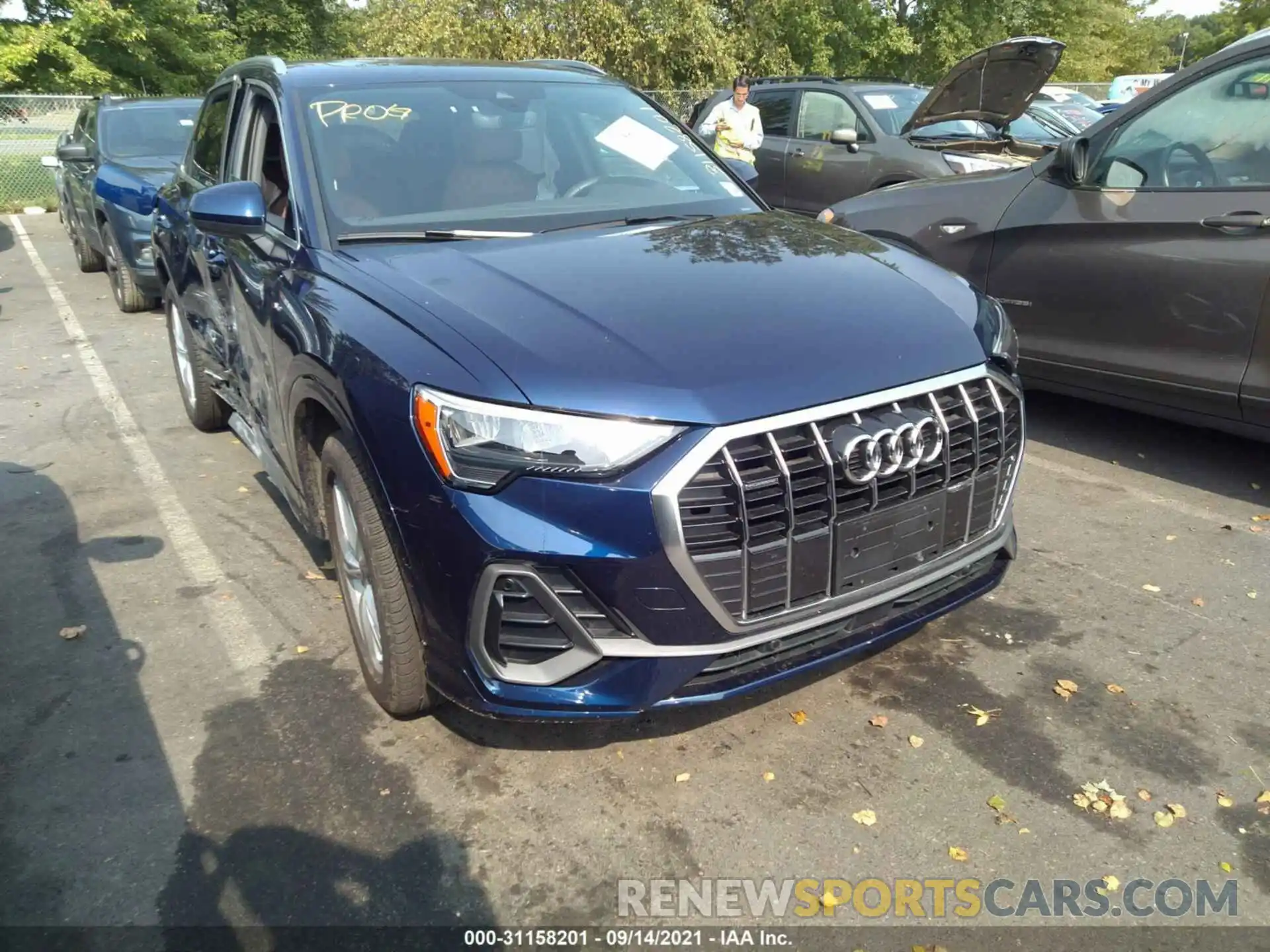 1 Photograph of a damaged car WA1DECF34M1055891 AUDI Q3 2021