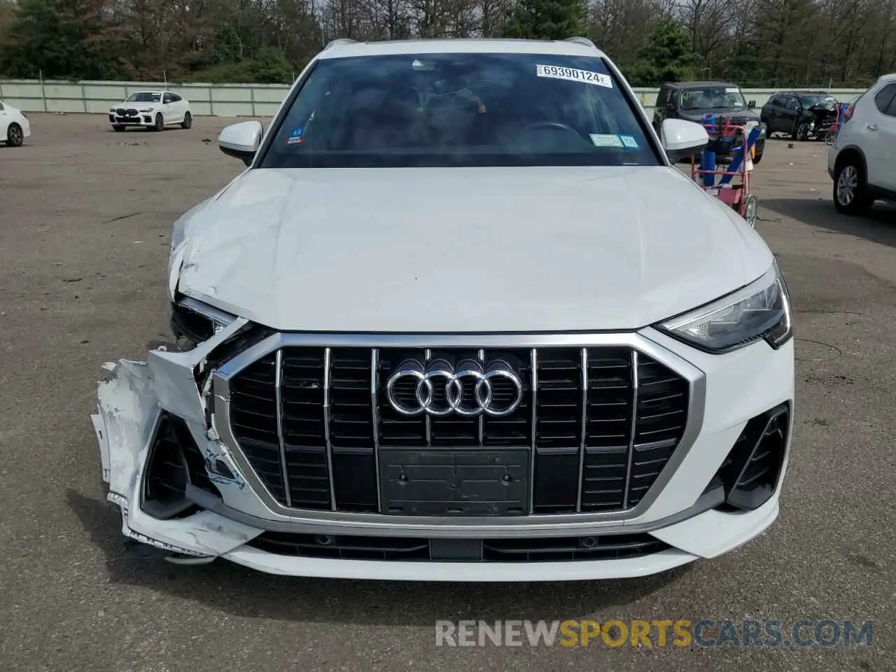5 Photograph of a damaged car WA1DECF34M1100845 AUDI Q3 2021