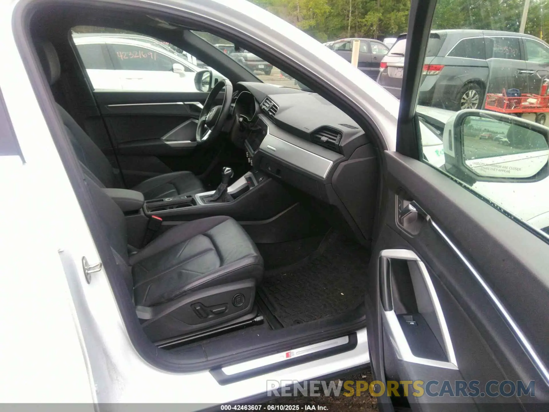 5 Photograph of a damaged car WA1DECF34M1126751 AUDI Q3 2021
