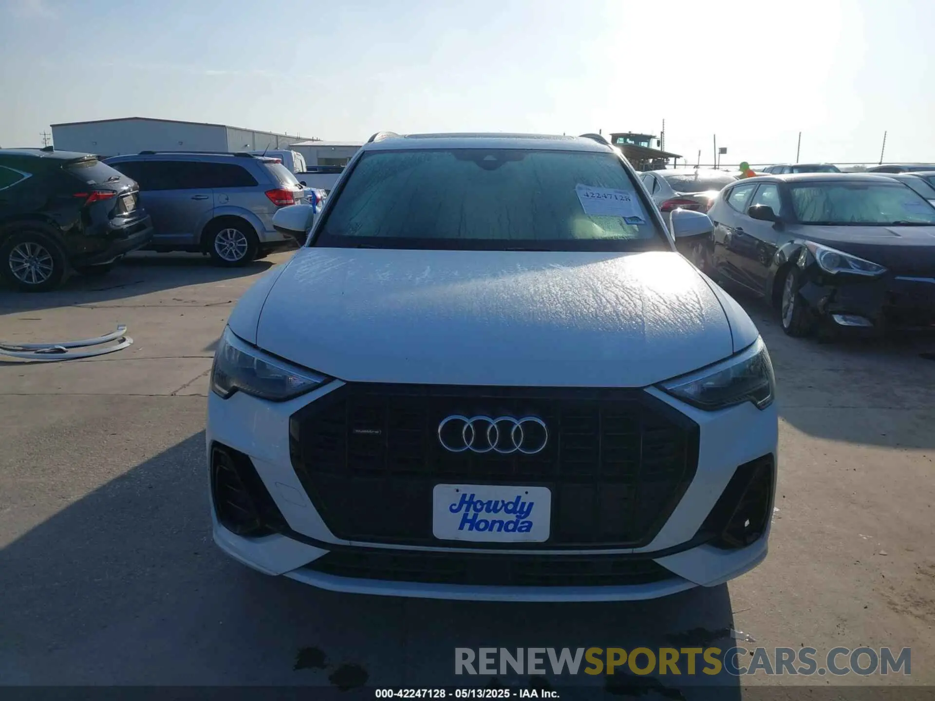 12 Photograph of a damaged car WA1DECF35M1063868 AUDI Q3 2021