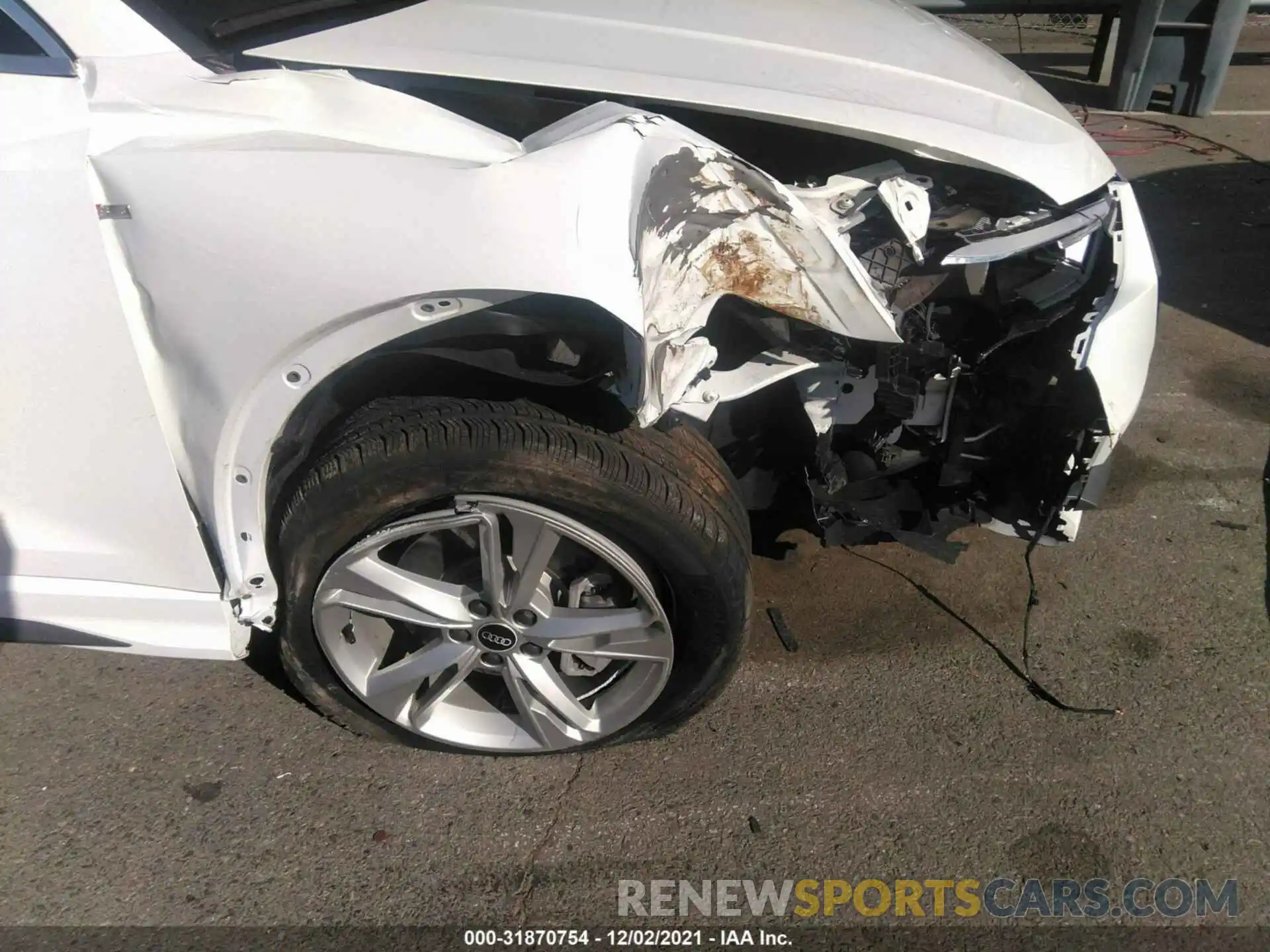 6 Photograph of a damaged car WA1DECF35M1075745 AUDI Q3 2021